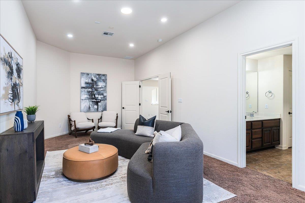 16017 Snowdonia Cv, Bee Cave, TX 78738