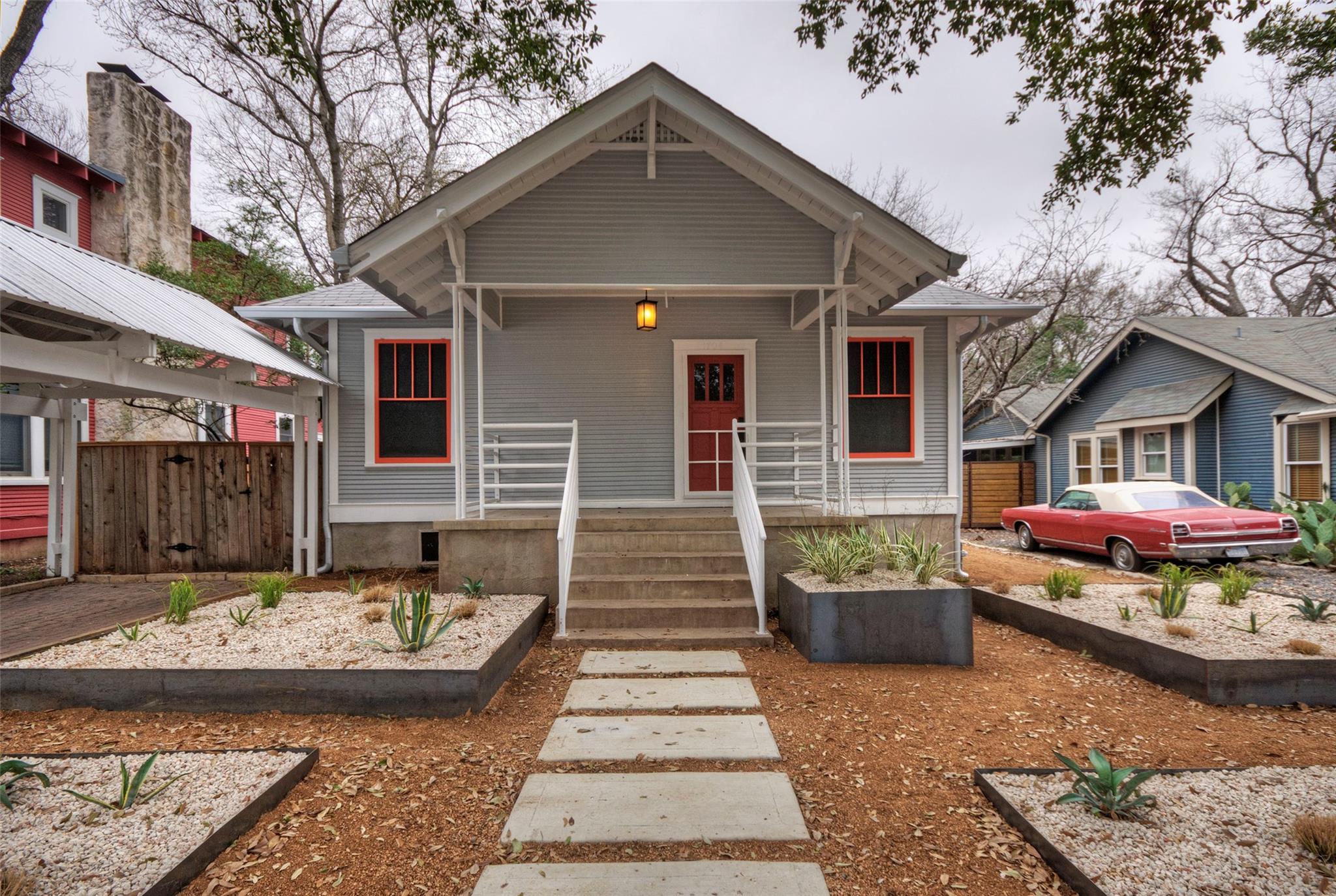 1704 Nickerson St, Austin, TX 78704