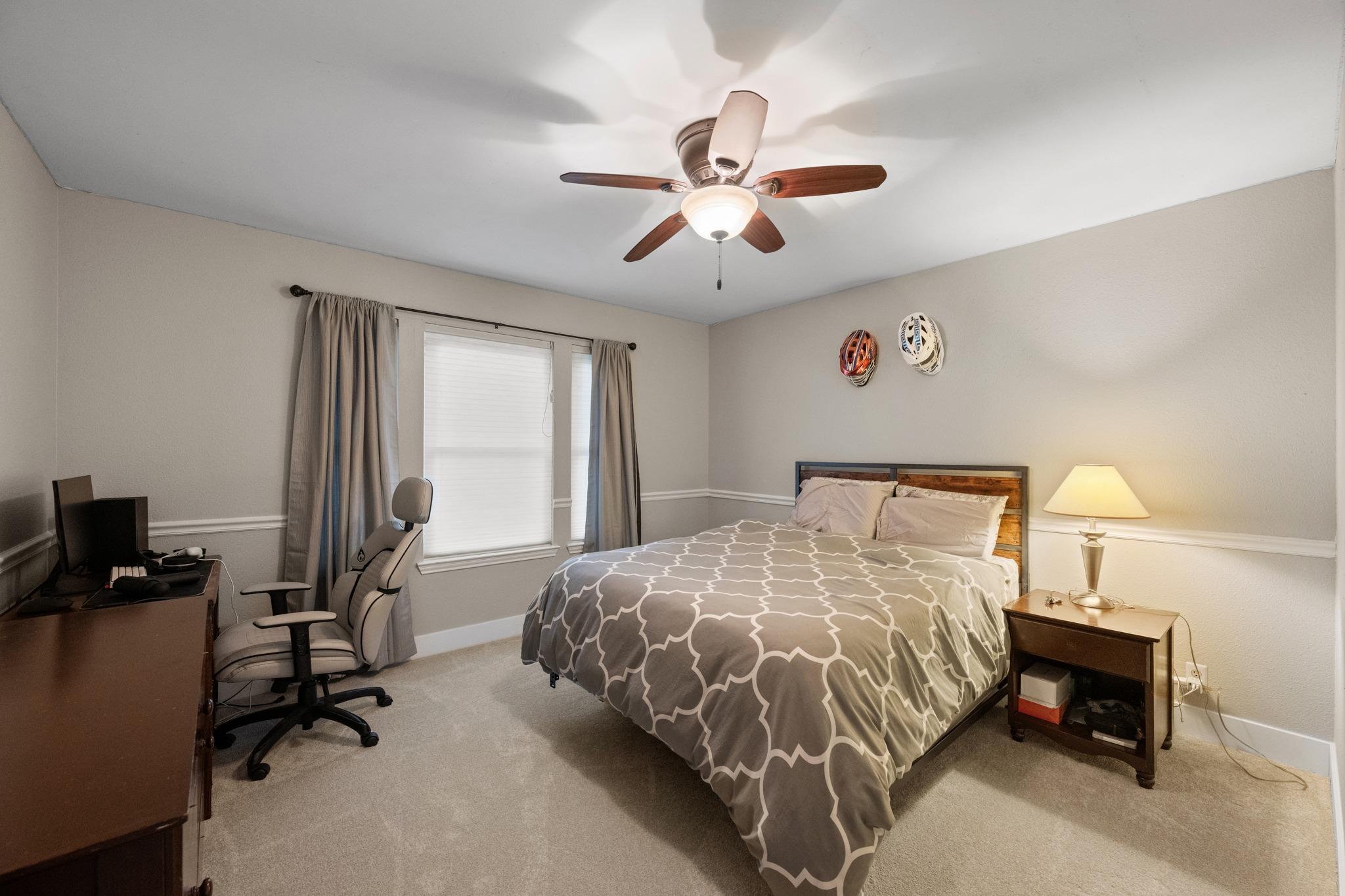 10080 Circleview Dr, Austin, TX 78733