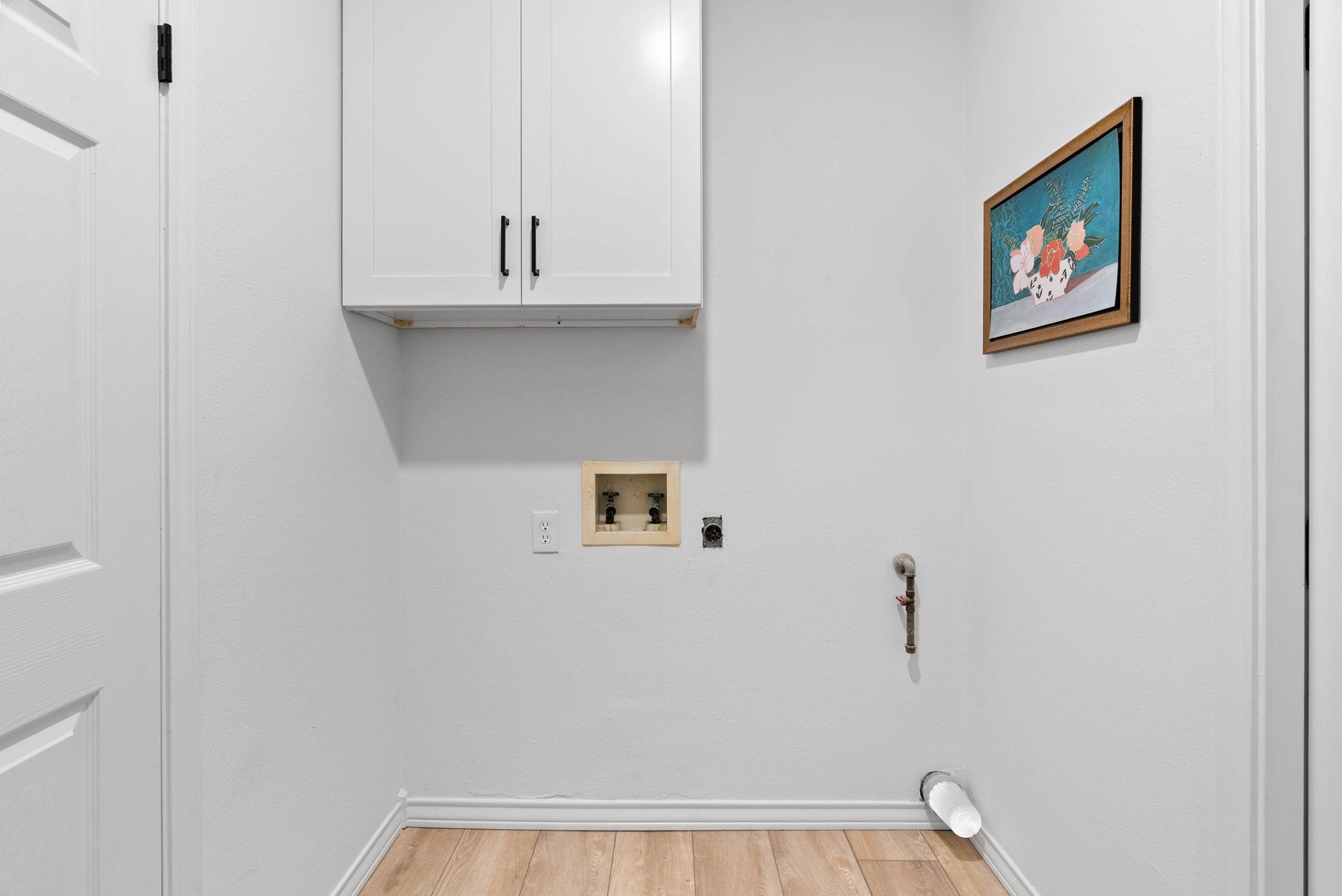 113 Royal Oaks Dr, Rockport, TX 78382