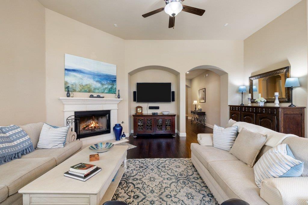 115 Reflection Bay Ct, Austin, TX 78738