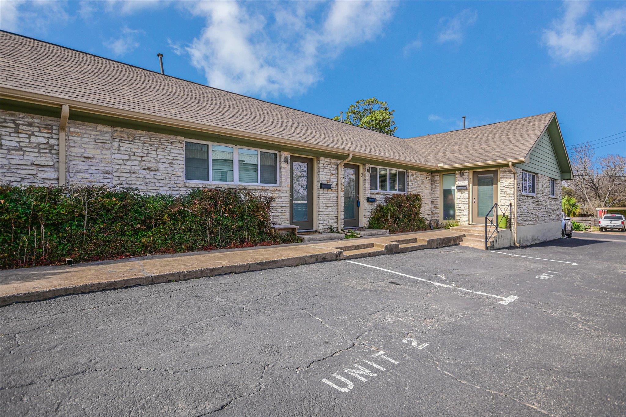 1311 E 52nd St # 2, Austin, TX 78723