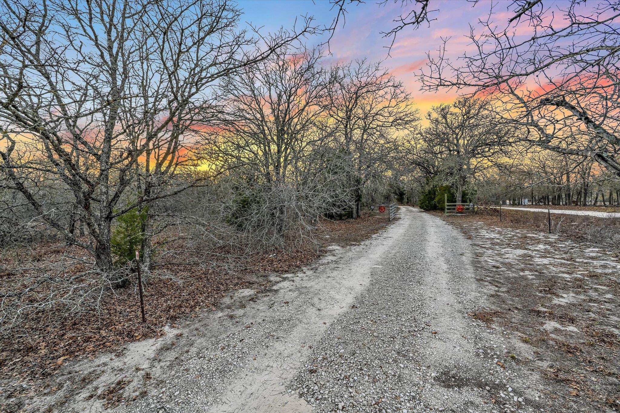 000 Christensen Rd, Elgin, TX 78621