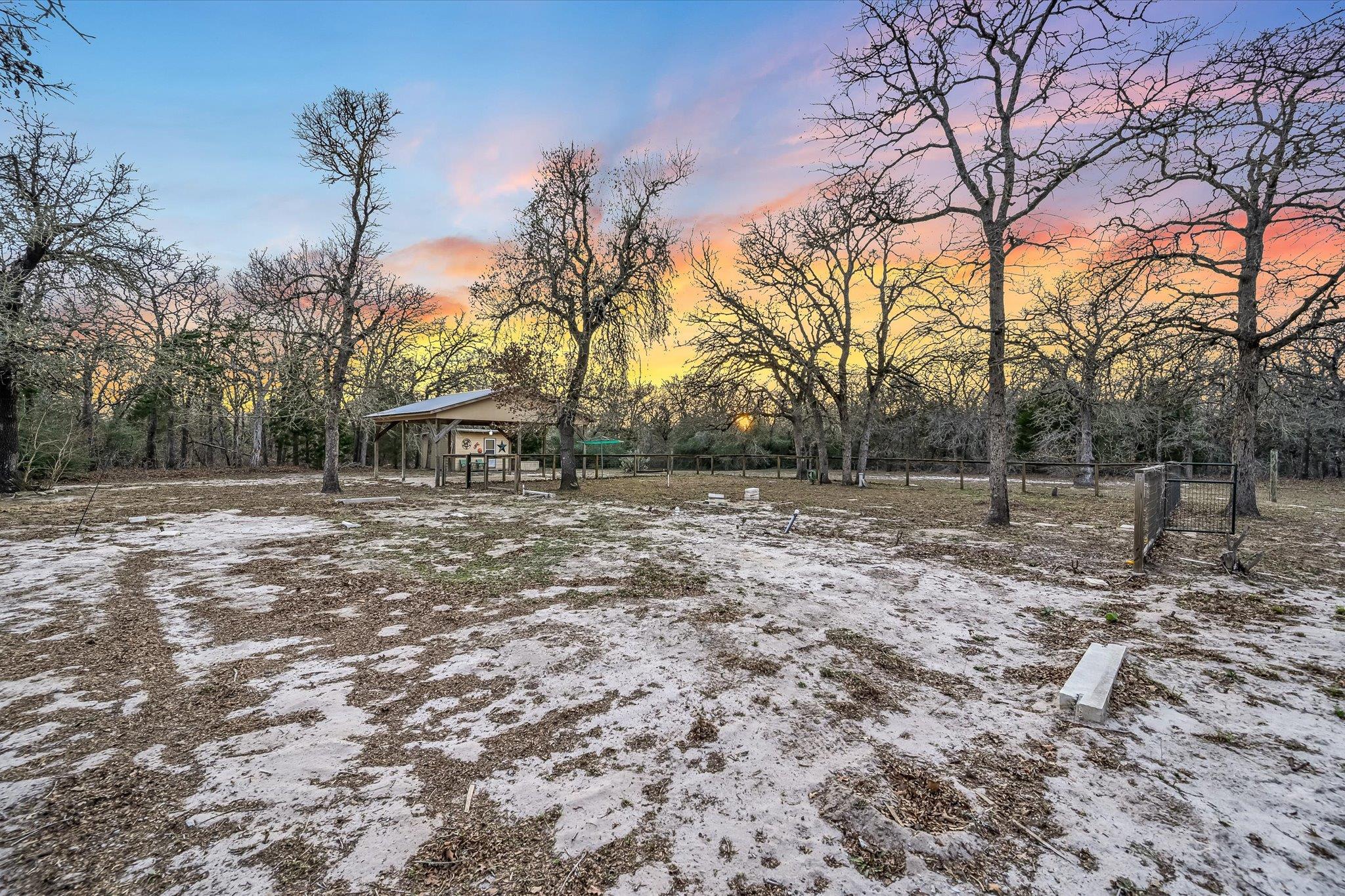 000 Christensen Rd, Elgin, TX 78621