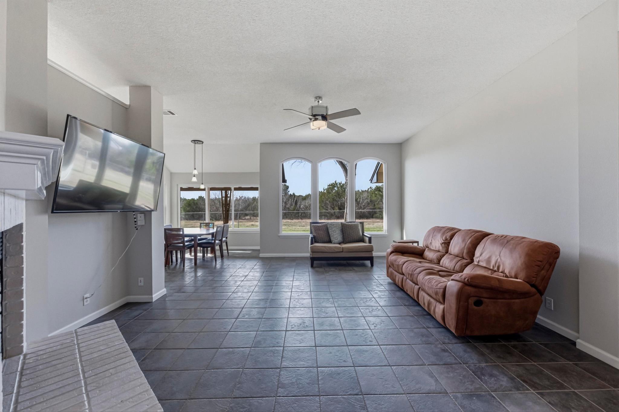 7719 Kiva Dr, Austin, TX 78749