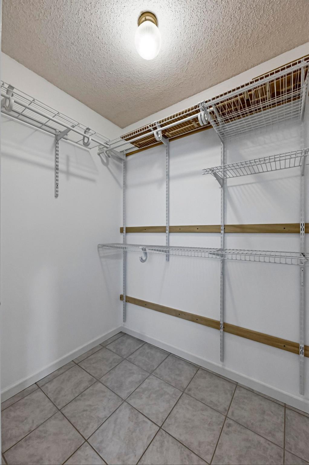 7719 Kiva Dr, Austin, TX 78749