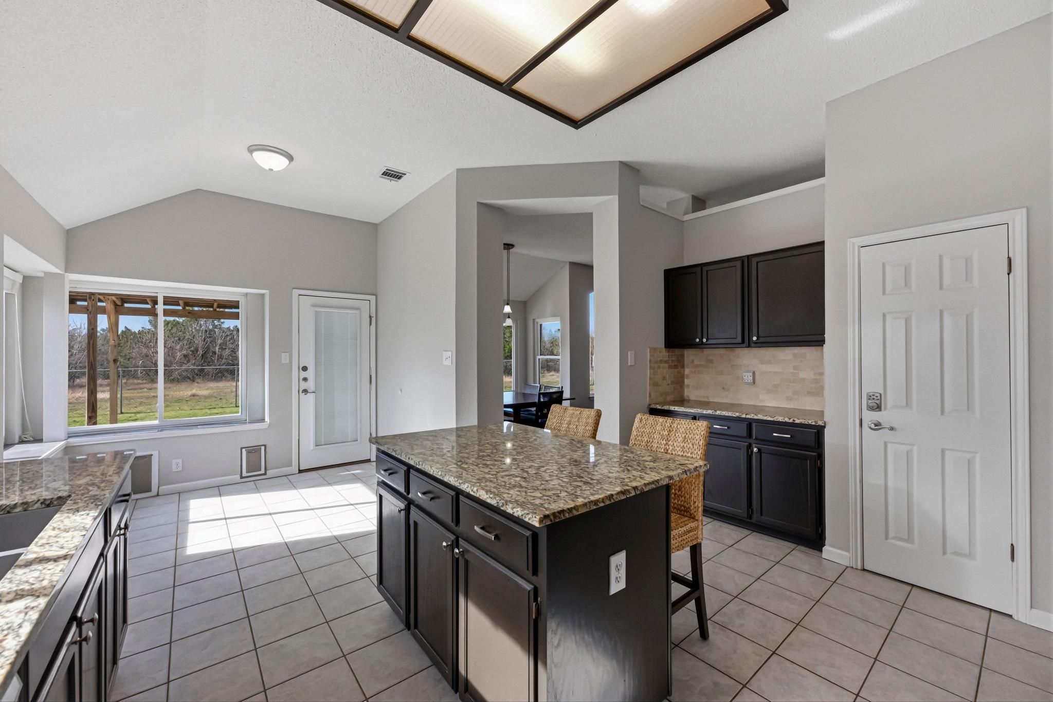 7719 Kiva Dr, Austin, TX 78749