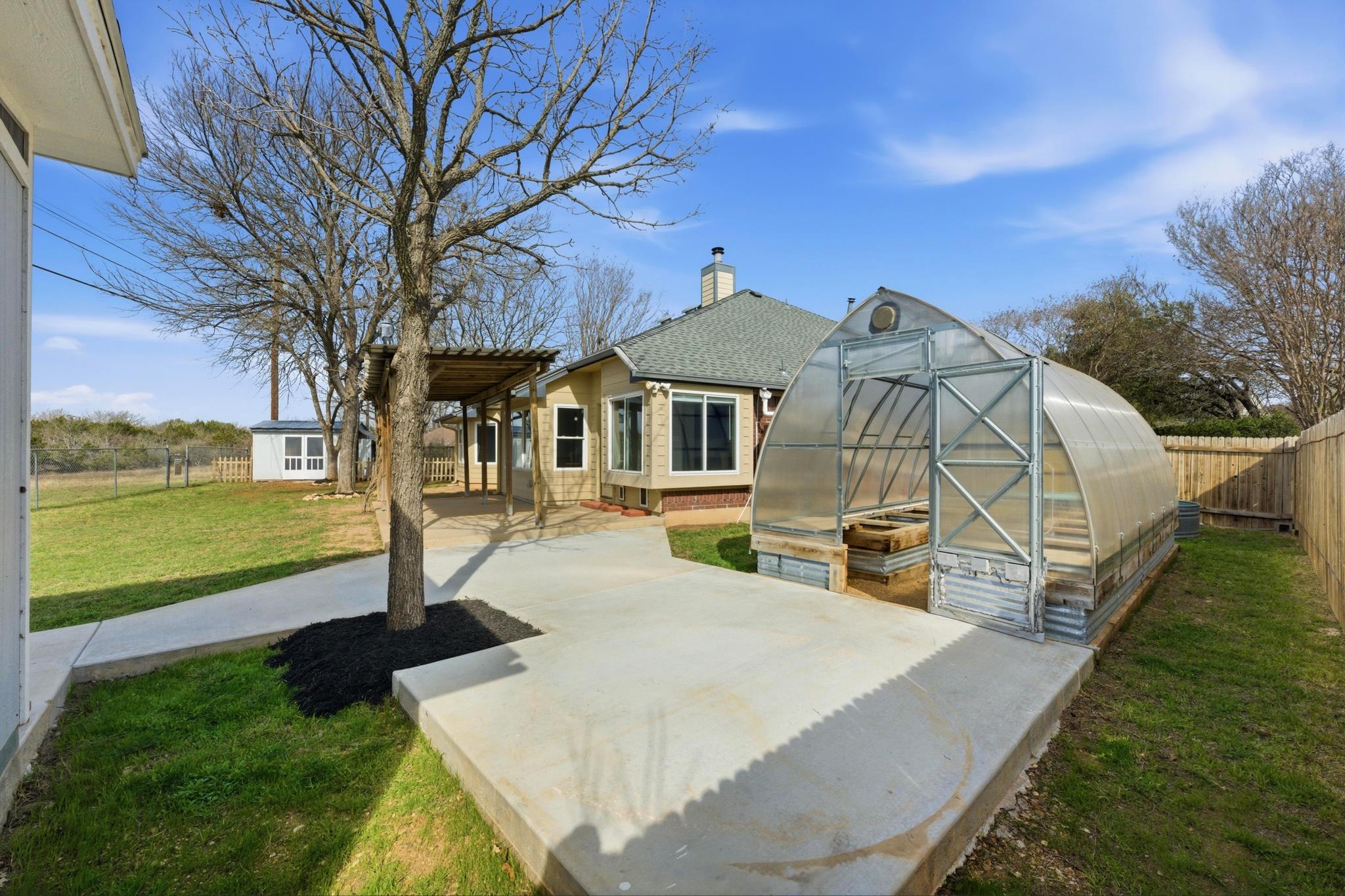 7719 Kiva Dr, Austin, TX 78749