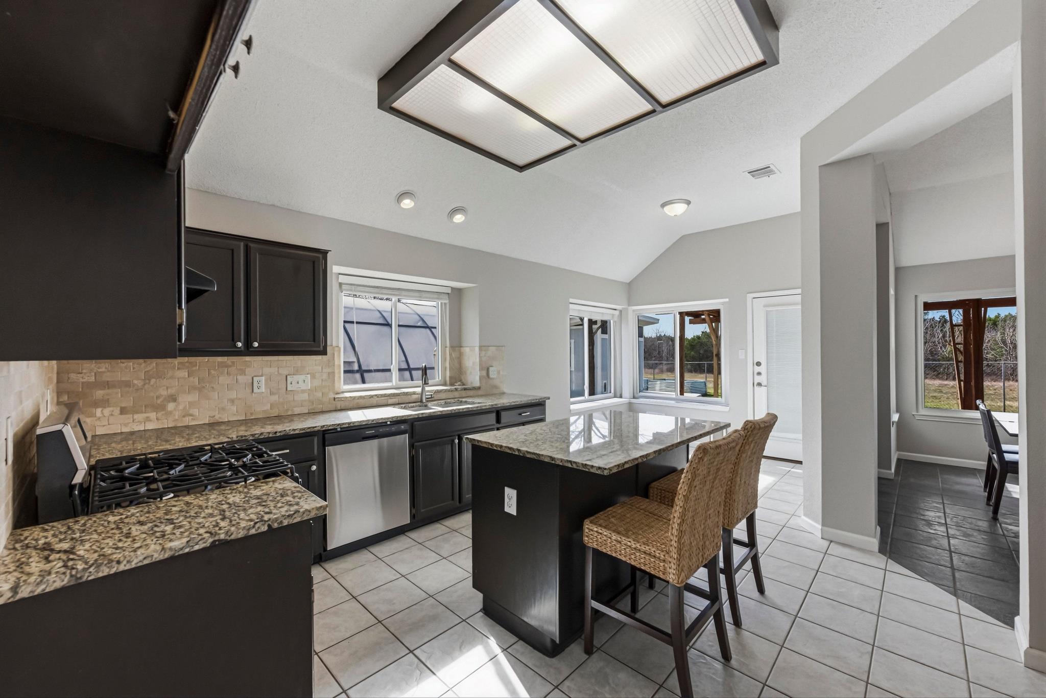 7719 Kiva Dr, Austin, TX 78749