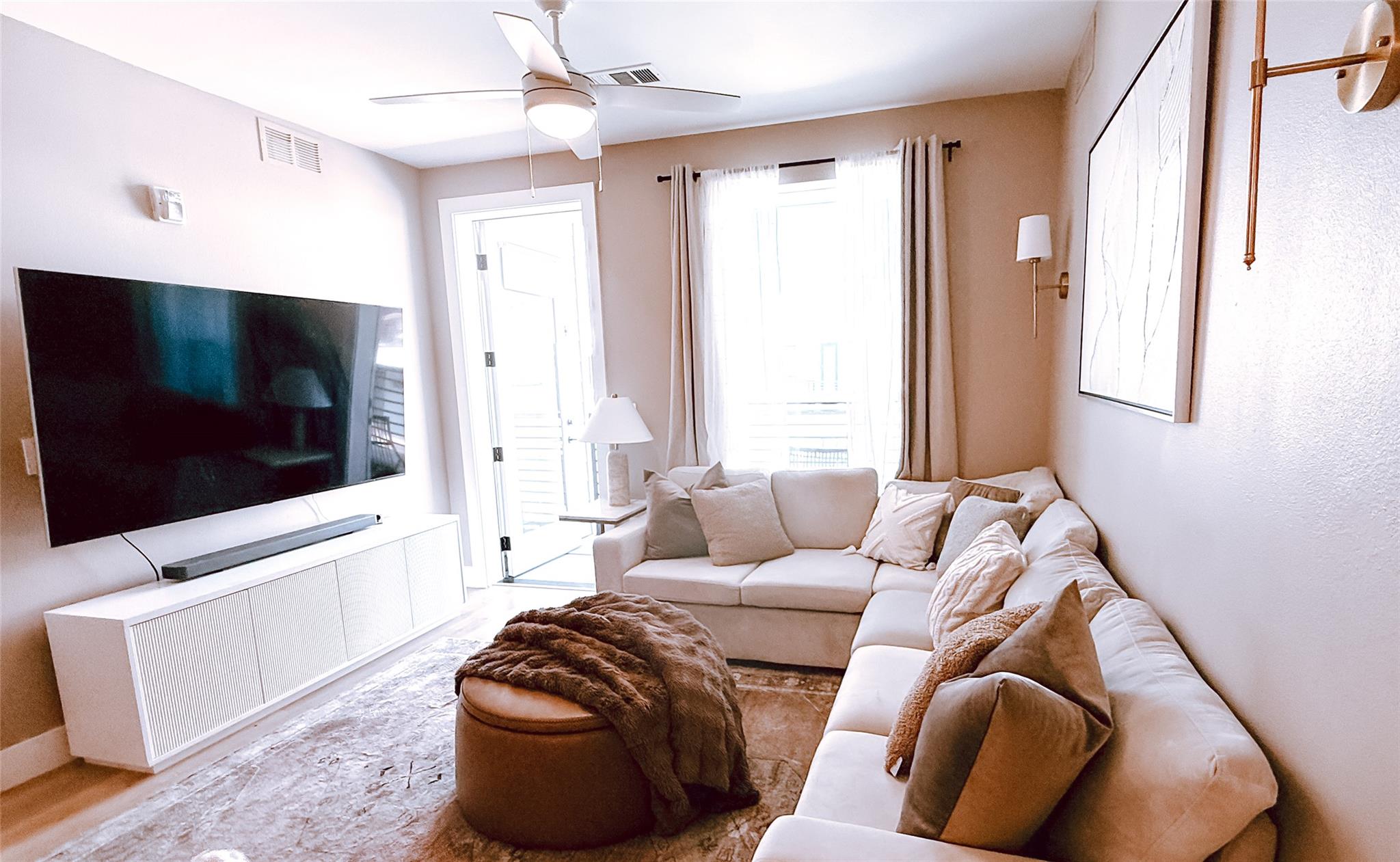 1701 Simond Ave # 639, Austin, TX 78723