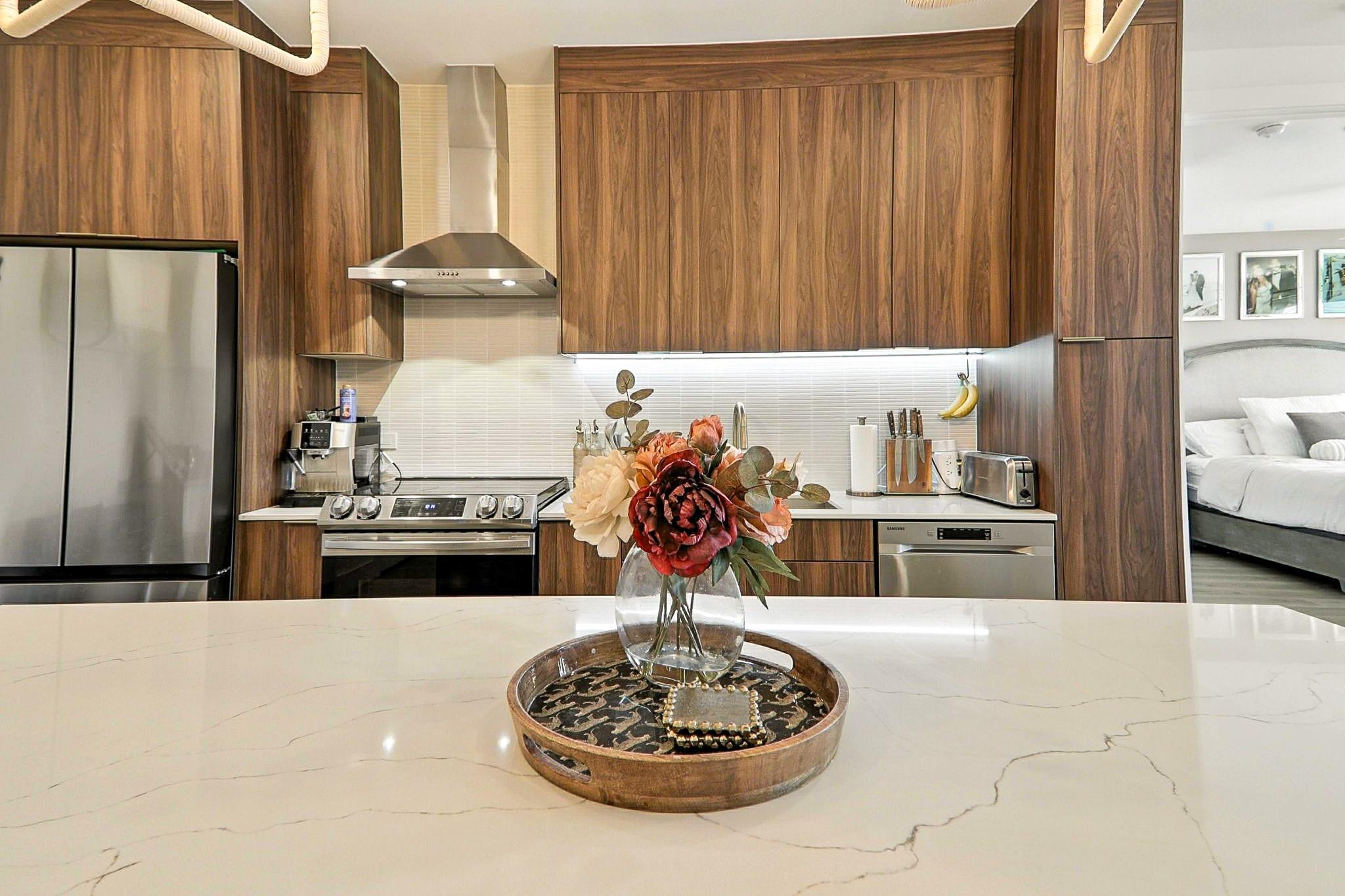 1701 Simond Ave # 639, Austin, TX 78723