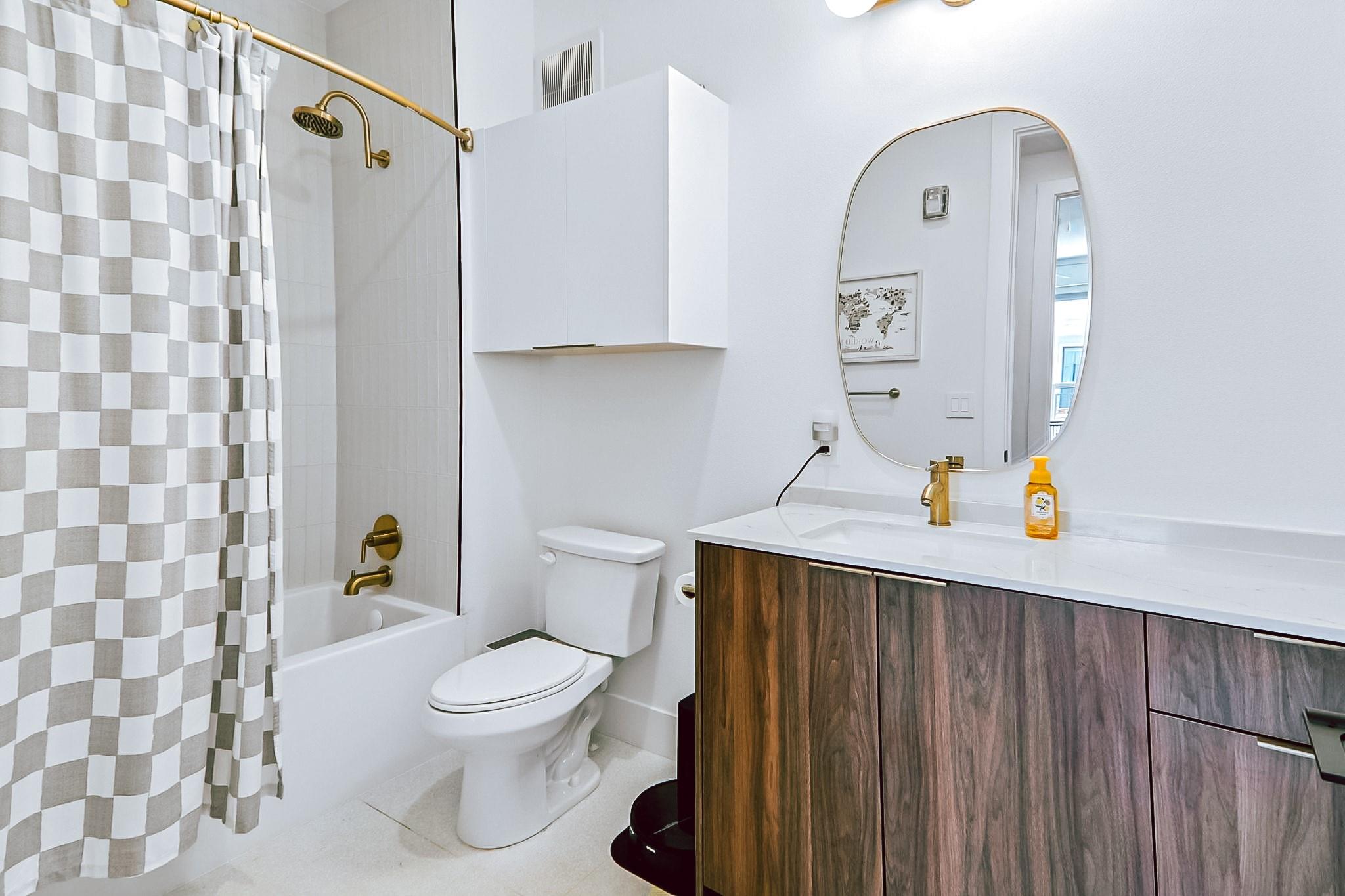 1701 Simond Ave # 639, Austin, TX 78723