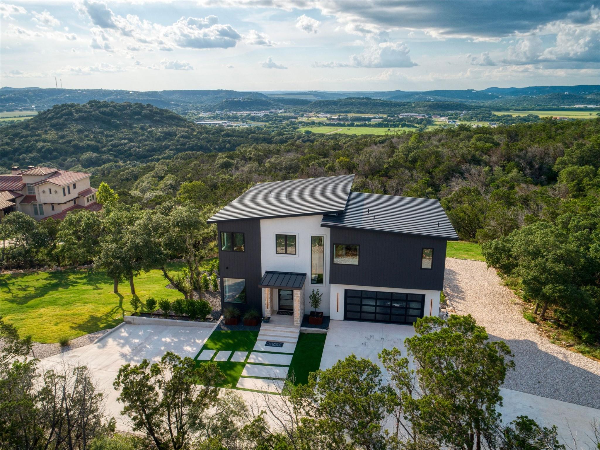 1104 SUMMIT RIDGE DR Dr, New Braunfels, TX 78132