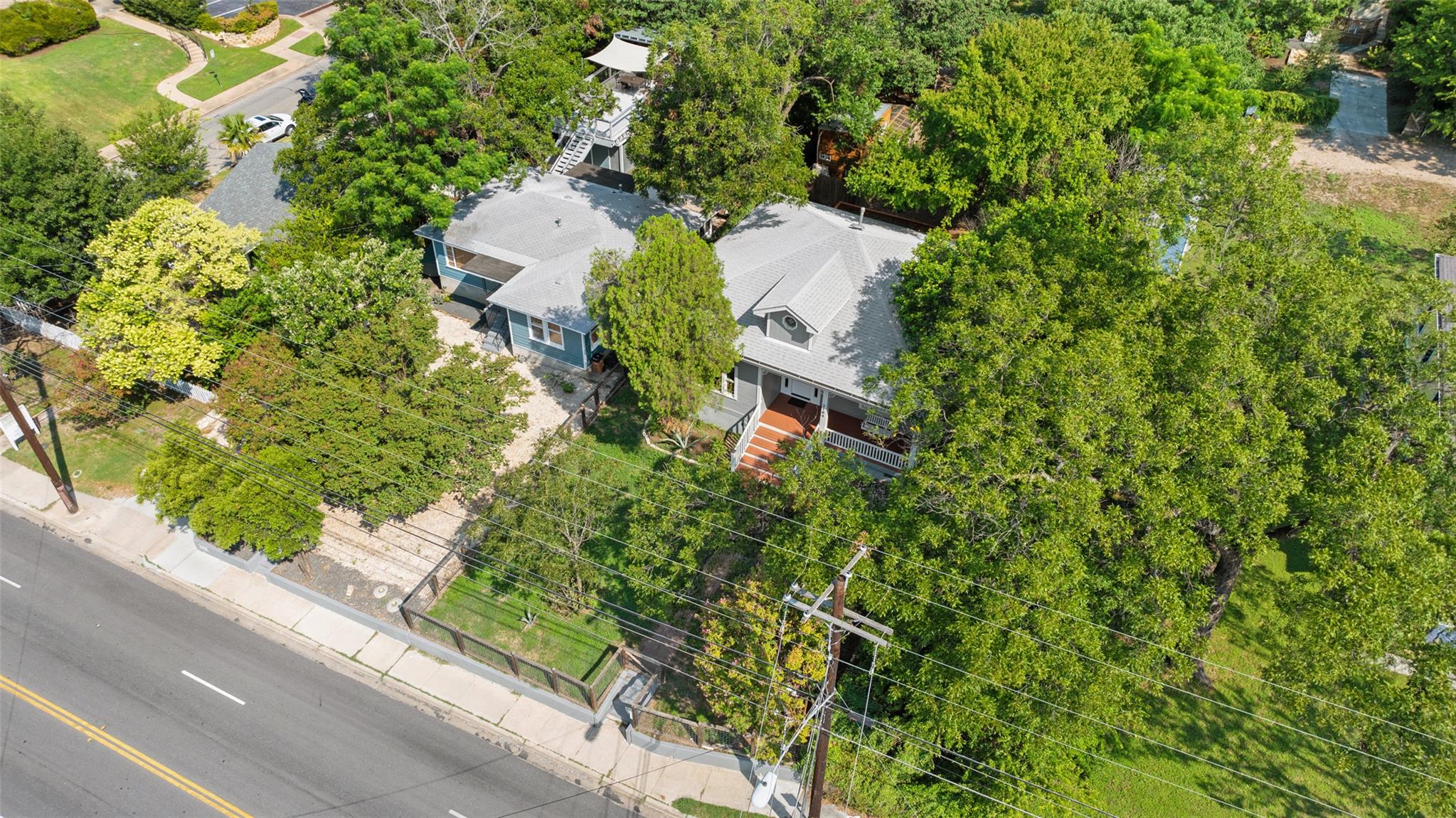 2104 E Martin Luther King Jr Blvd, Austin, TX 78702