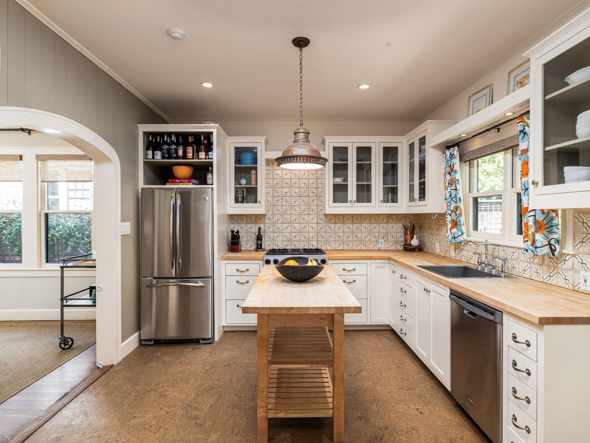 2825 Shoal Crest Ave, Austin, TX 78705