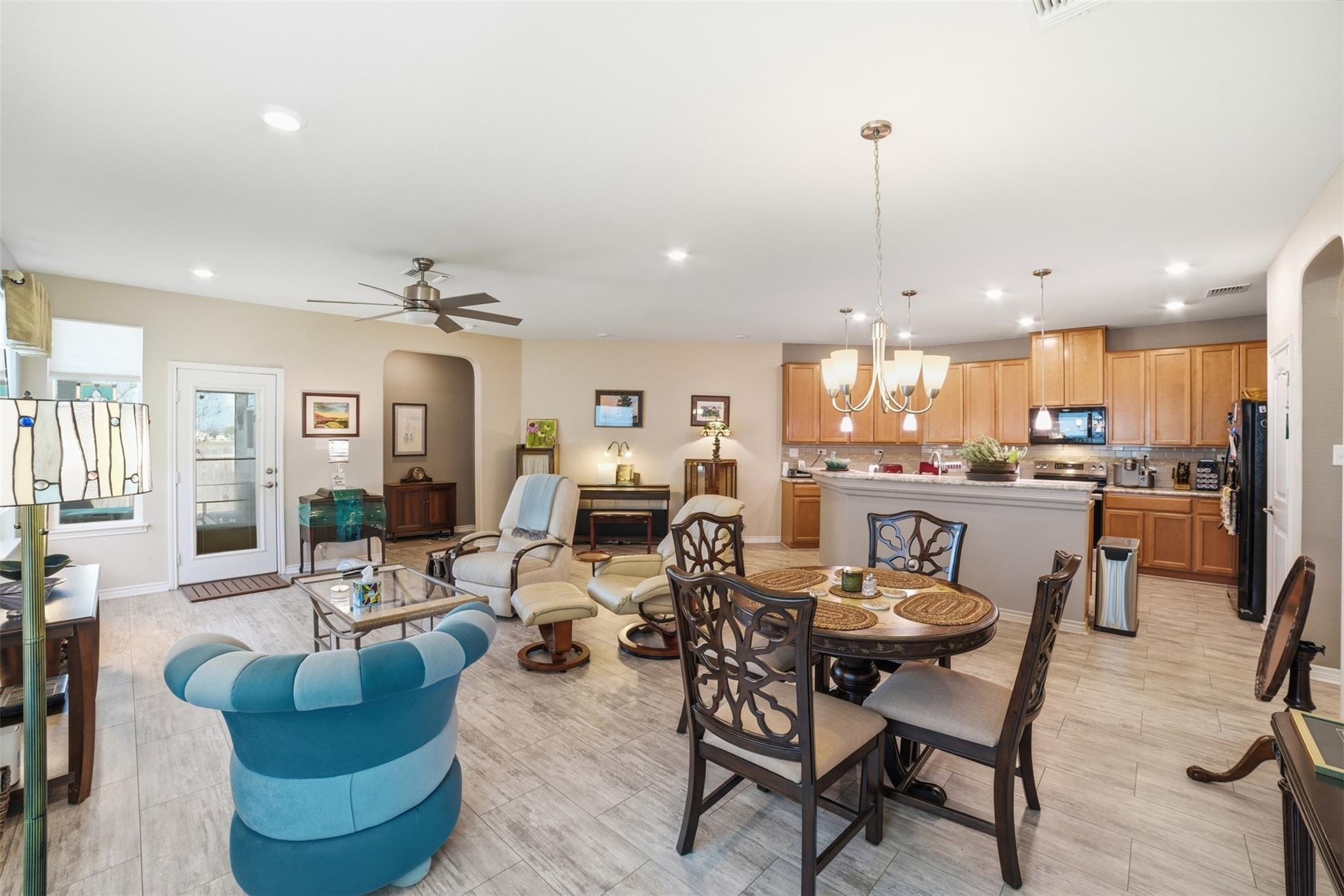 2071 Wind Chime Way, New Braunfels, TX 78130