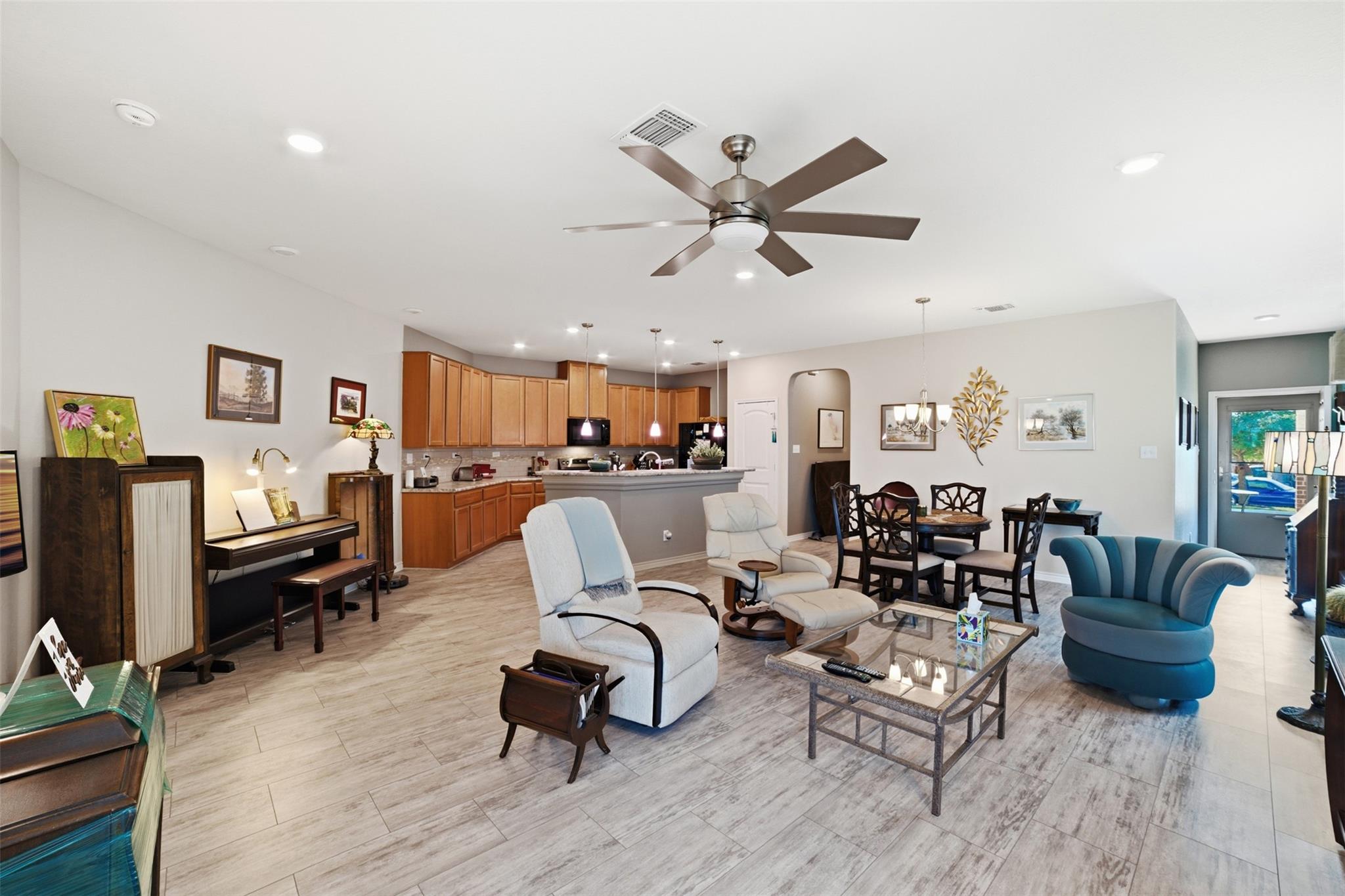 2071 Wind Chime Way, New Braunfels, TX 78130