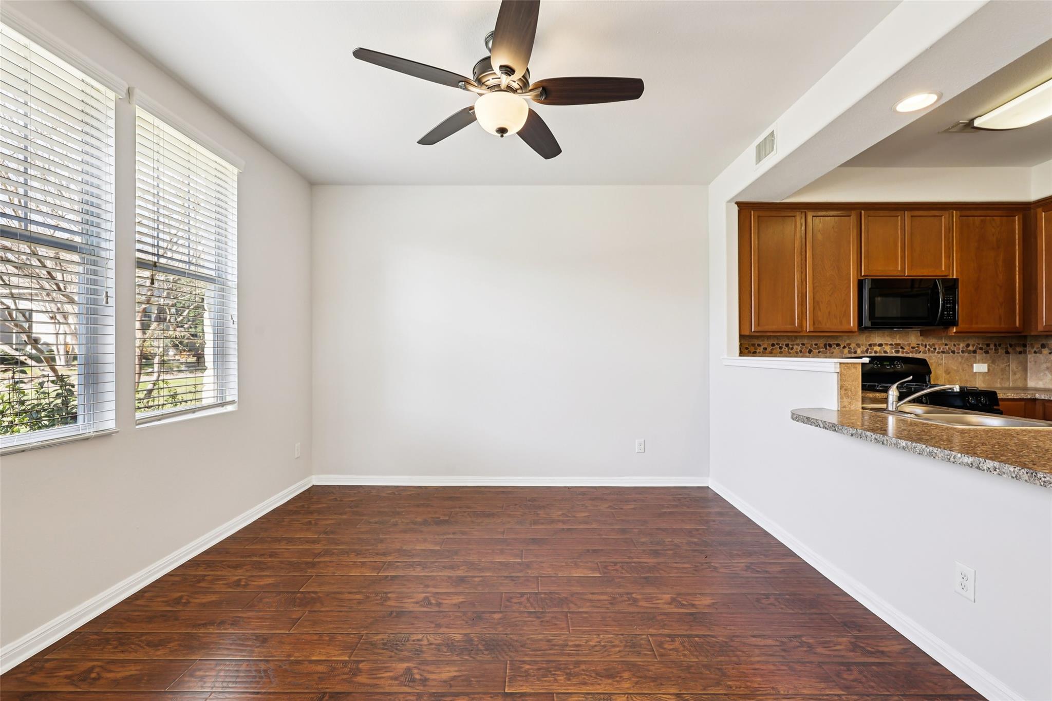 1524 Sanders, Kyle, TX 78640