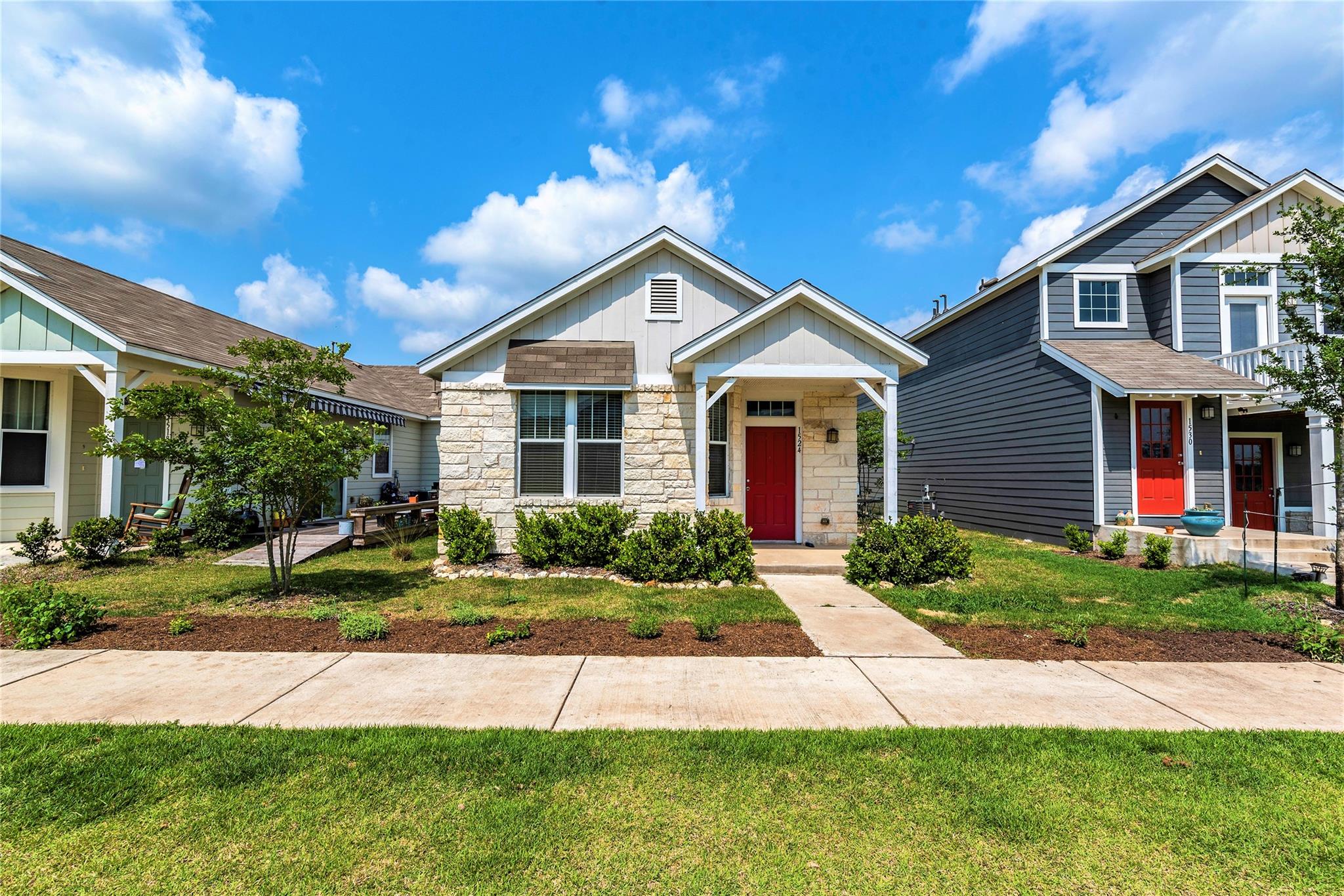 1524 Sanders, Kyle, TX 78640