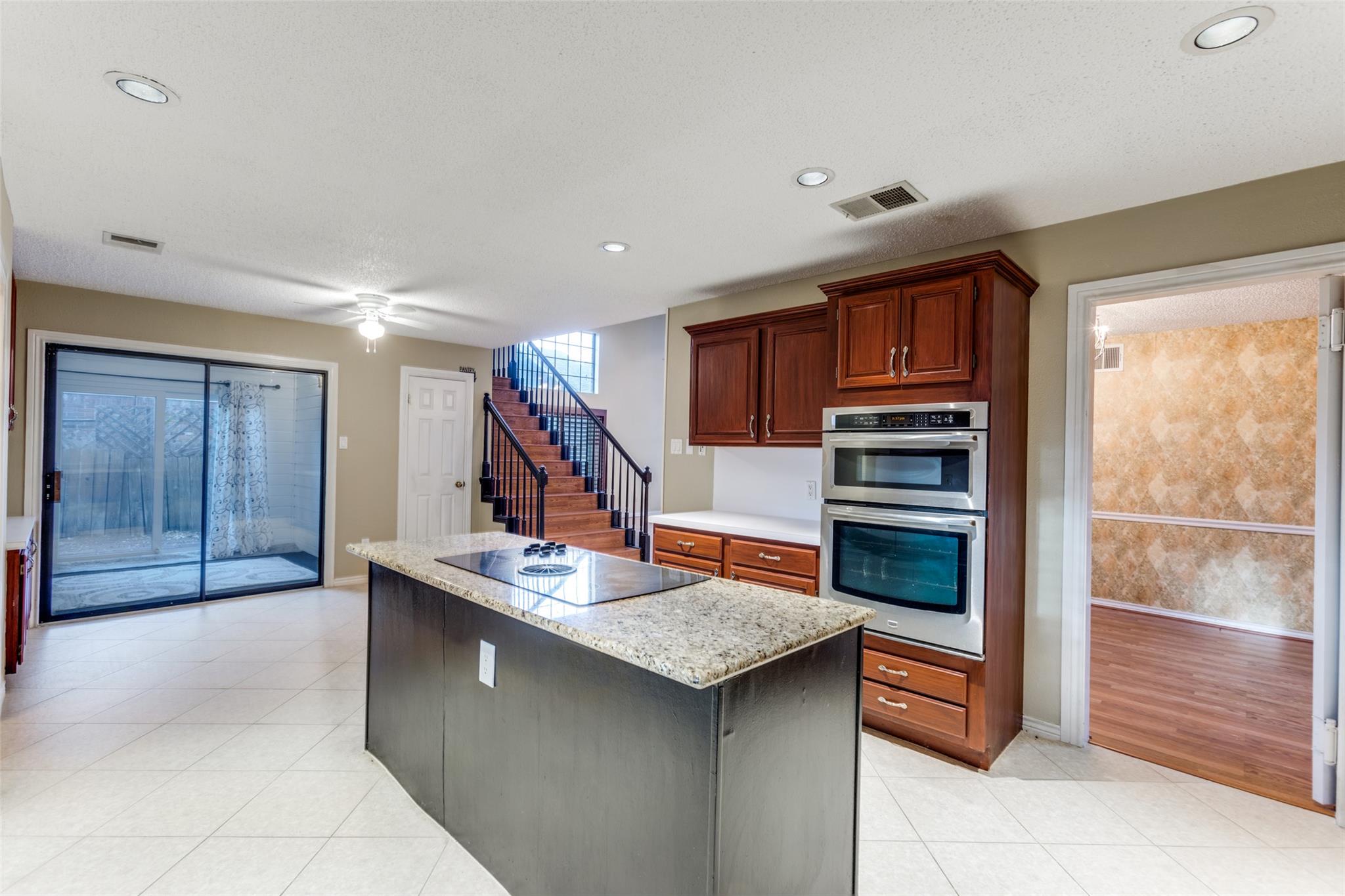 12706 Possum Hollow Dr, Austin, TX 78729