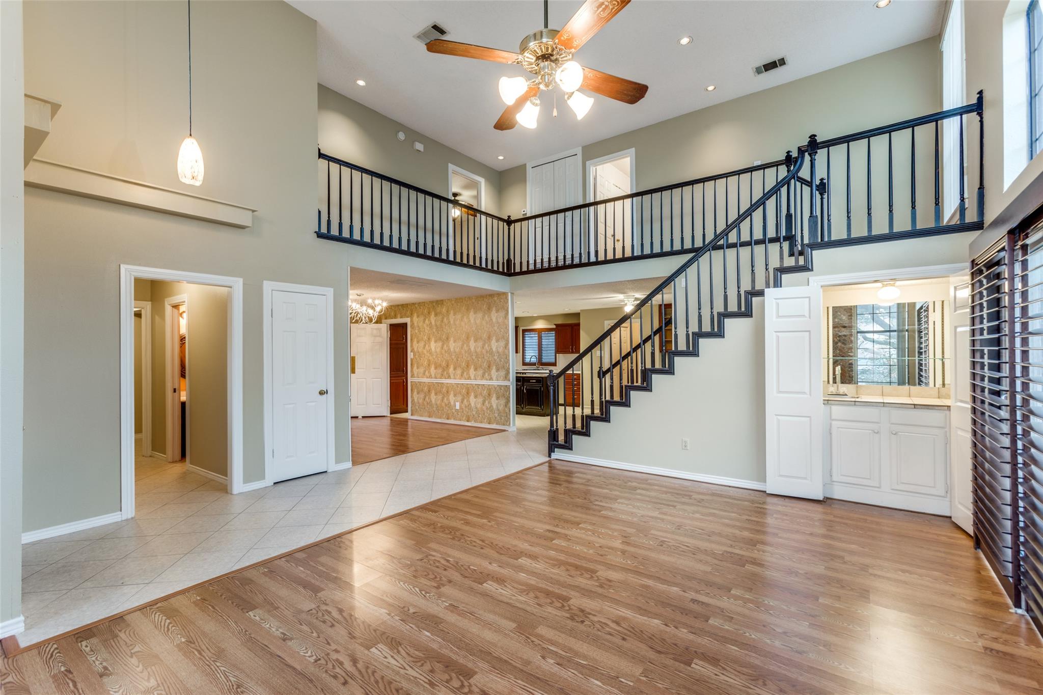 12706 Possum Hollow Dr, Austin, TX 78729