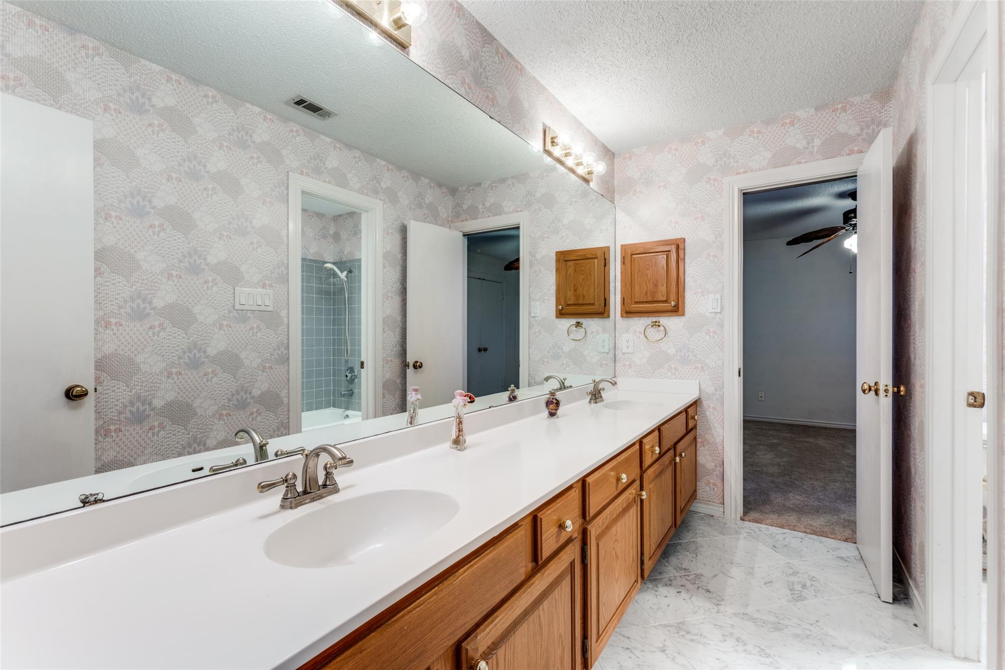 12706 Possum Hollow Dr, Austin, TX 78729