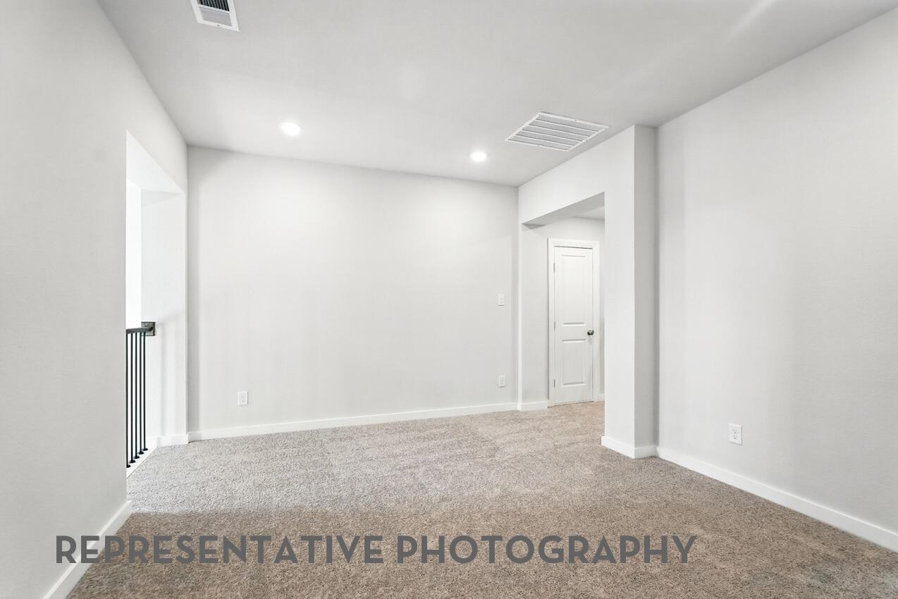 9301 Breeze Hill Dr, Austin, TX 78744