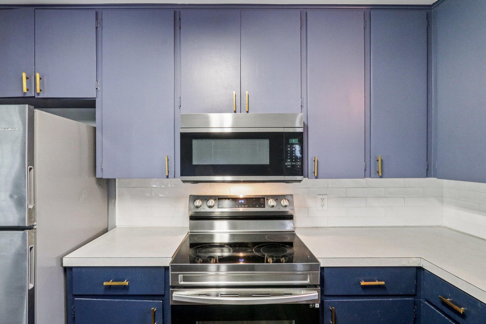 755 E Bellville St, Giddings, TX 78942