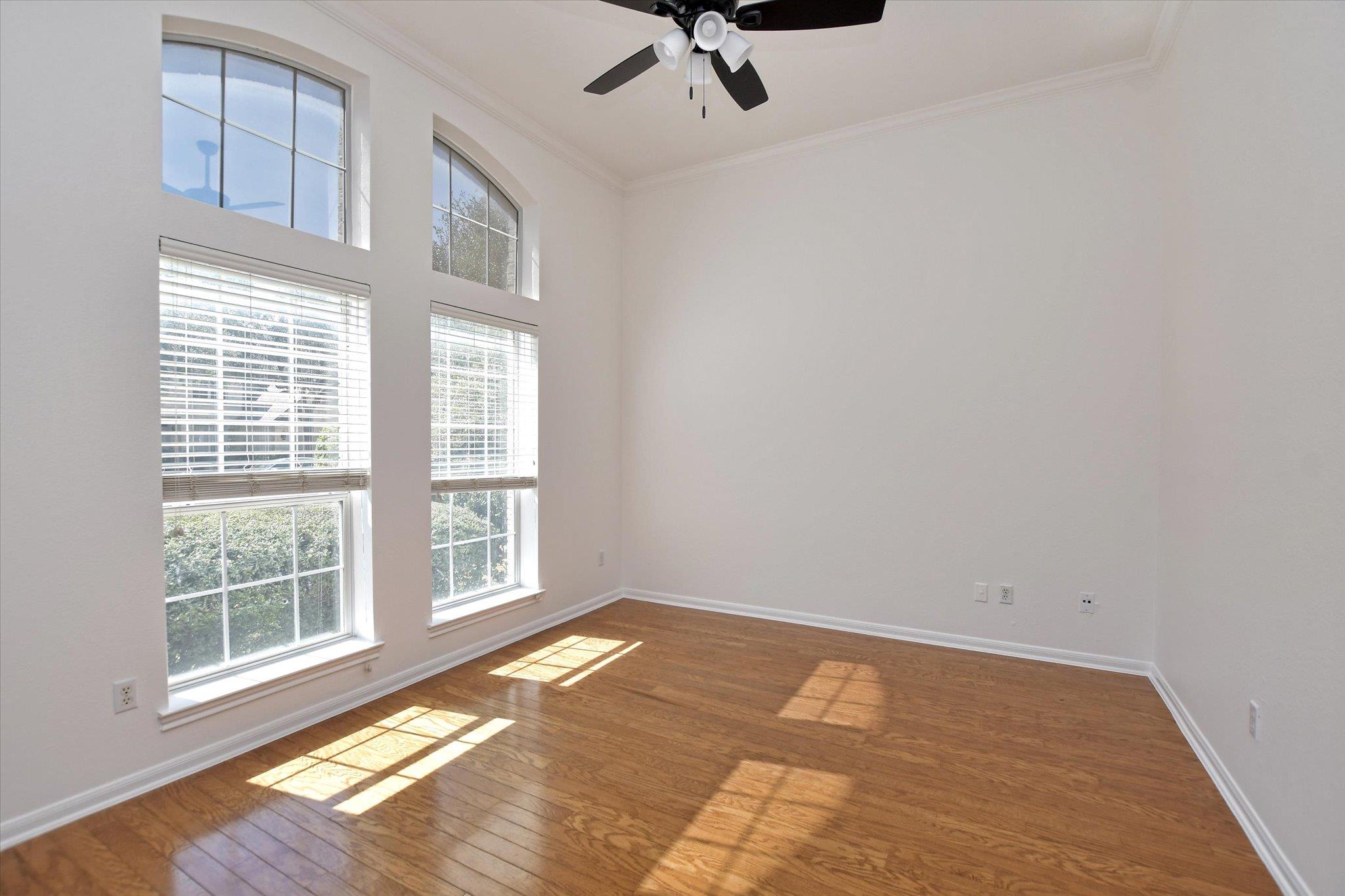 2632 Henley Dr, Round Rock, TX 78681