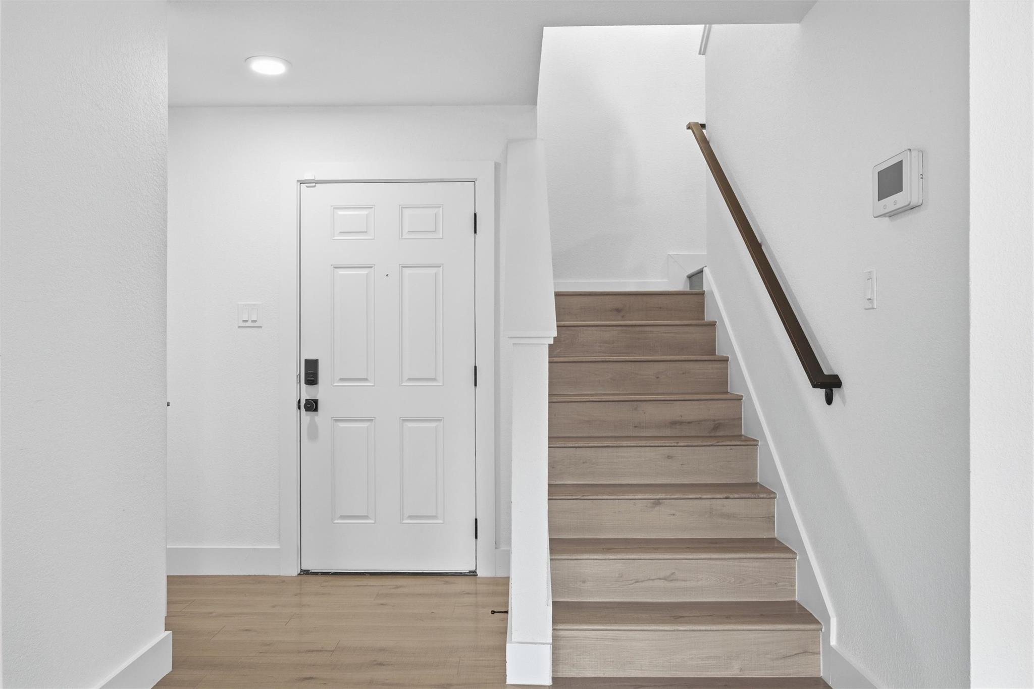 6708 Panda Royle Dr, Del Valle, TX 78617