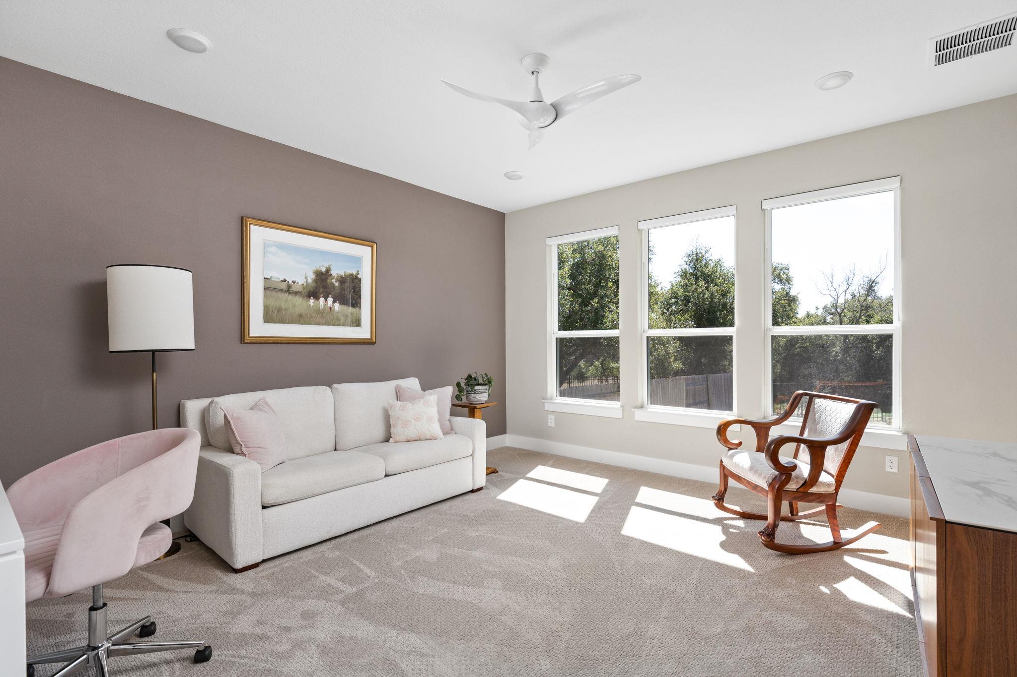 829 Pink Granite Blvd, Dripping Springs, TX 78620