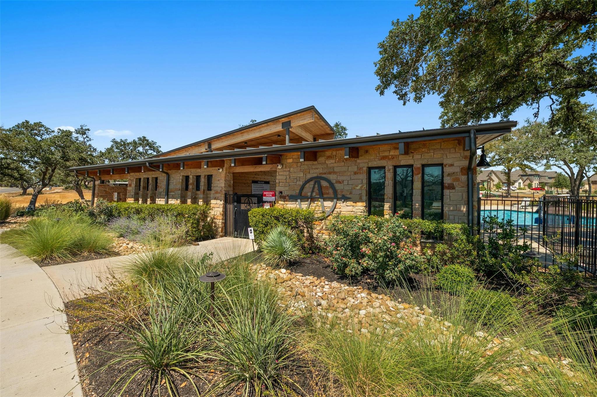 829 Pink Granite Blvd, Dripping Springs, TX 78620