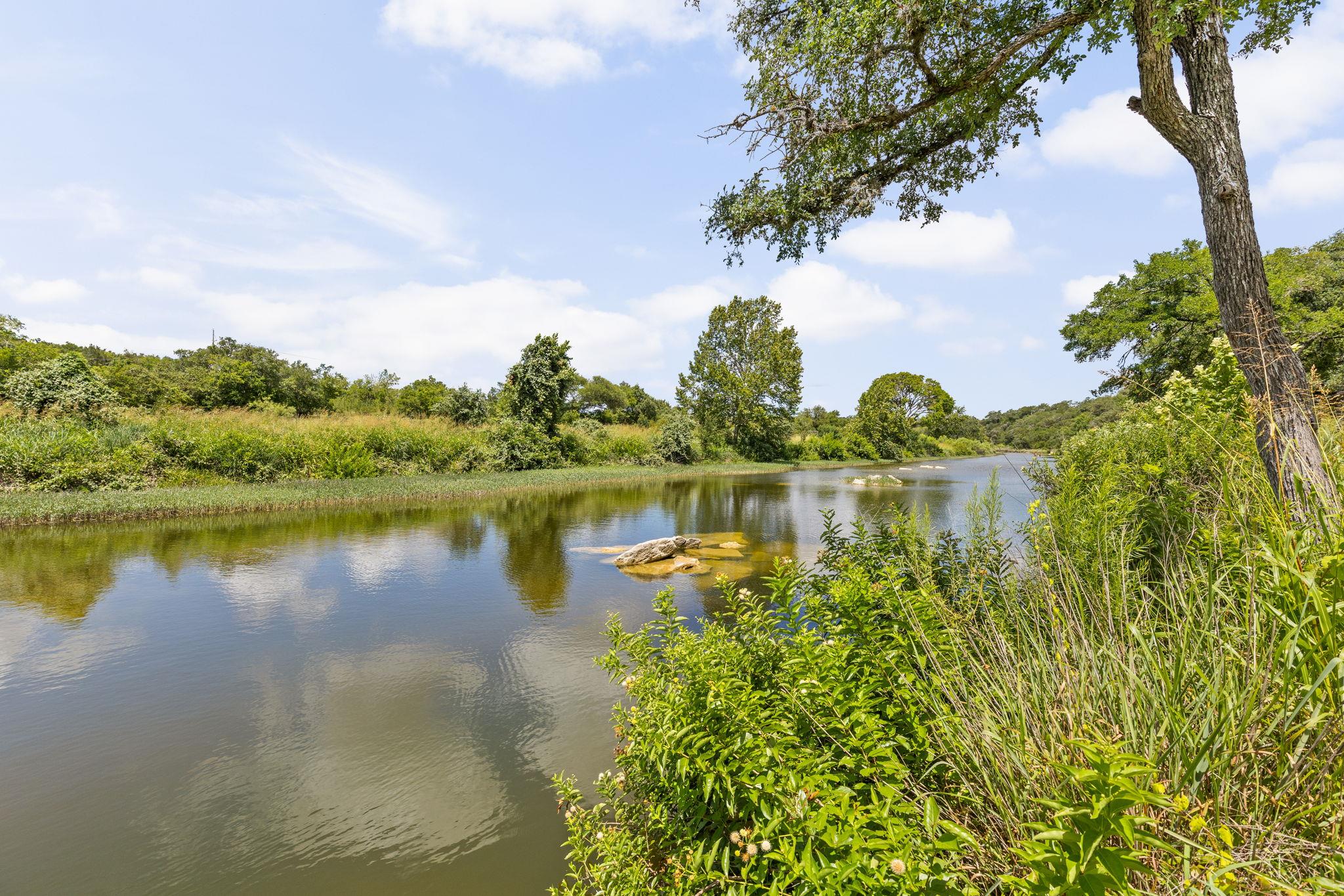 829 Pink Granite Blvd, Dripping Springs, TX 78620