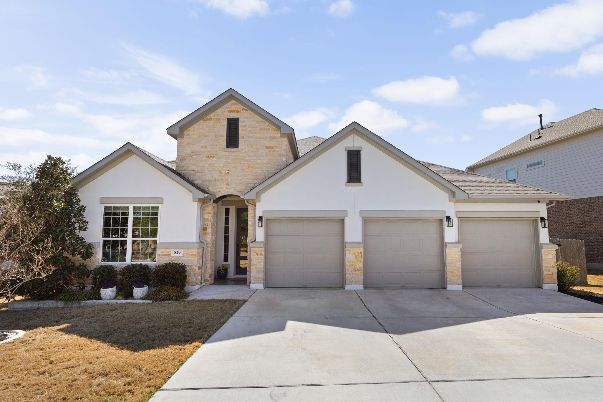 829 Pink Granite Blvd, Dripping Springs, TX 78620