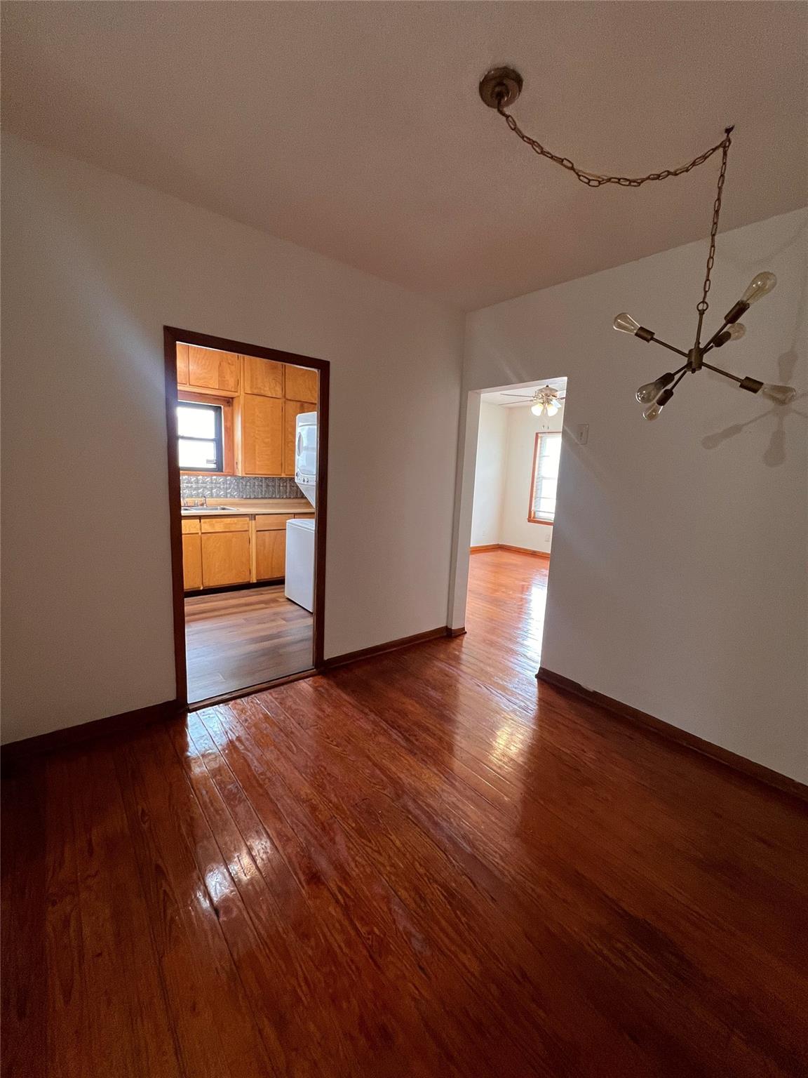 941 E 52nd St, Austin, TX 78751