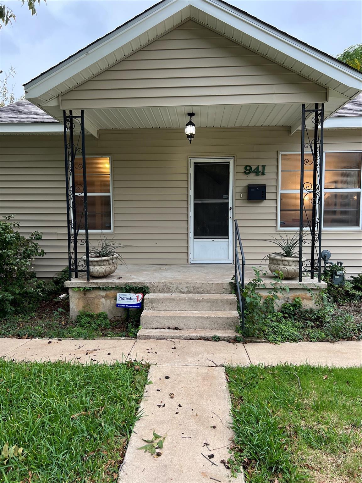 941 E 52nd St, Austin, TX 78751