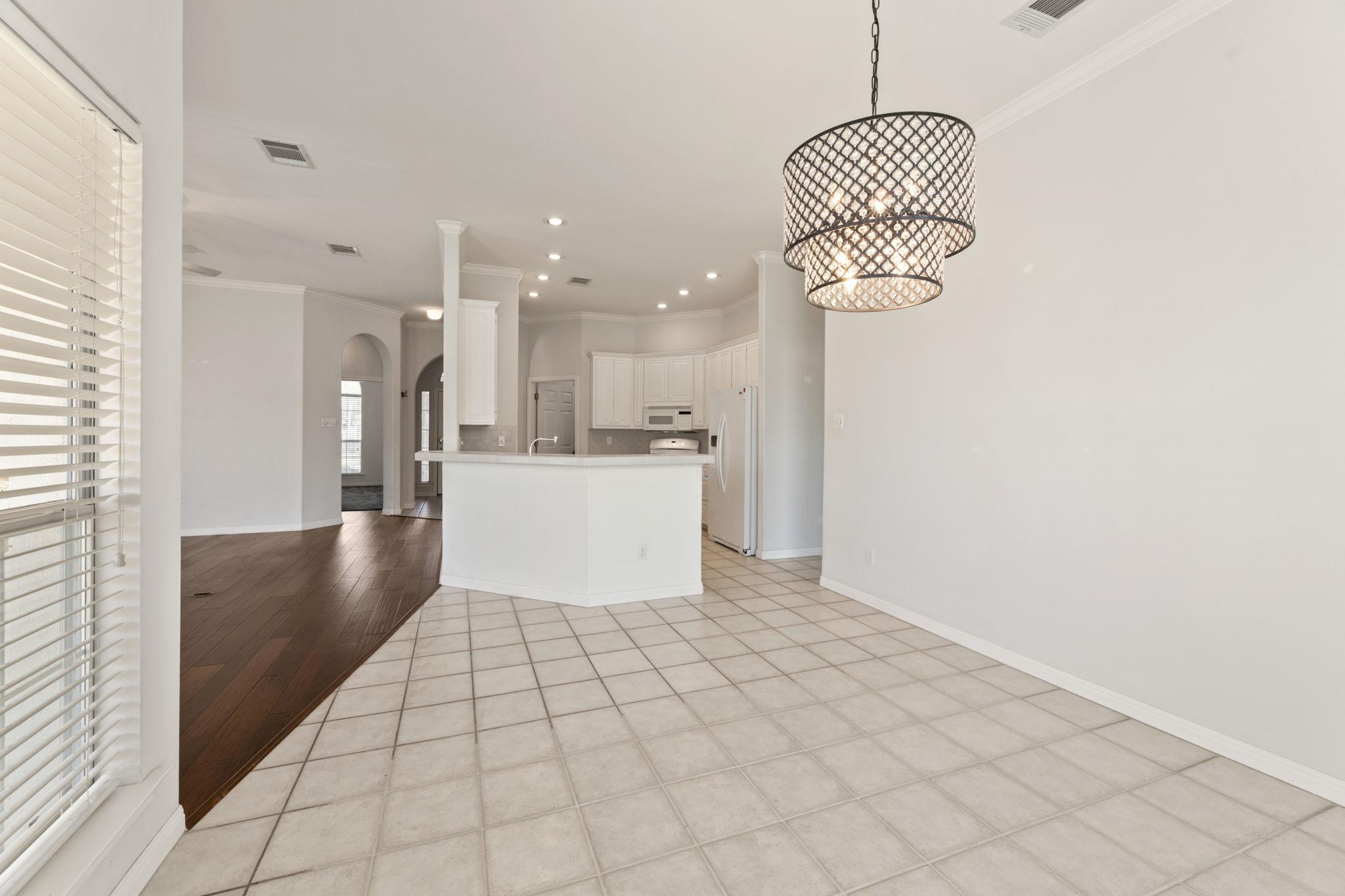 109 Riverview Dr, Georgetown, TX 78628