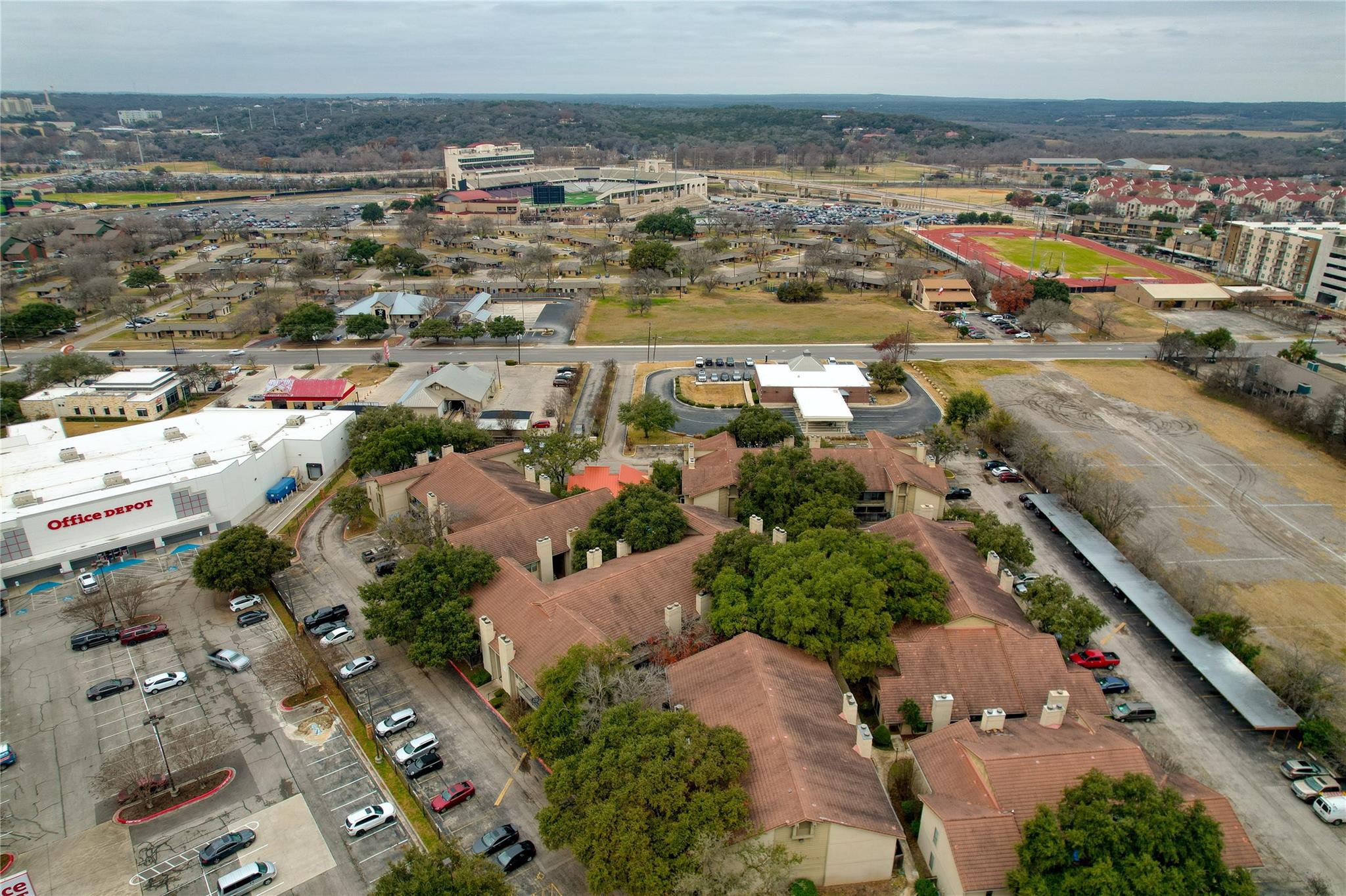 1202 Thorpe Ln # 616, San Marcos, TX 78666