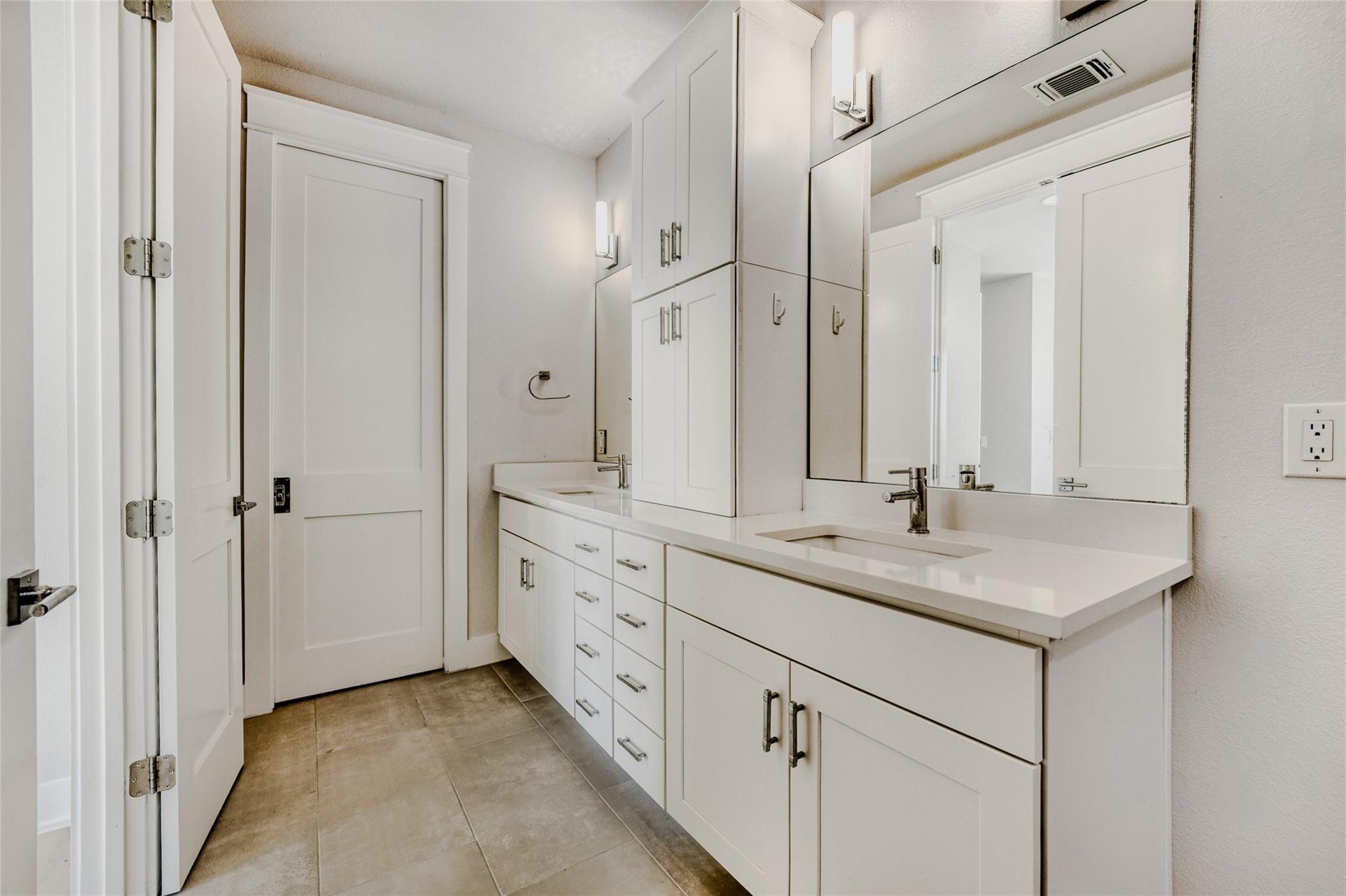 3117 E 51st St # 6, Austin, TX 78723