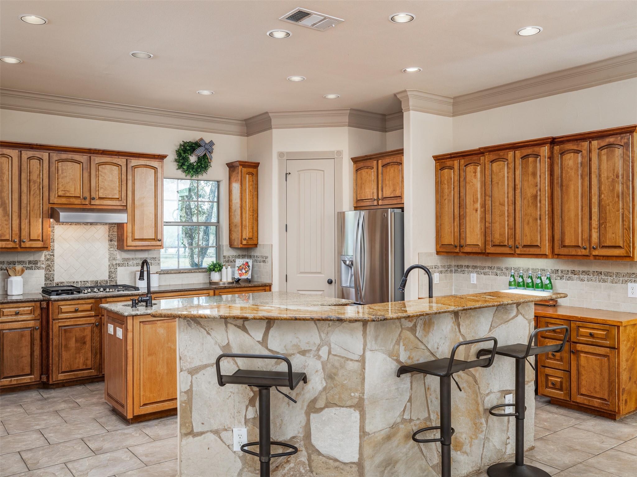 139 Ware Dr, Buda, TX 78610