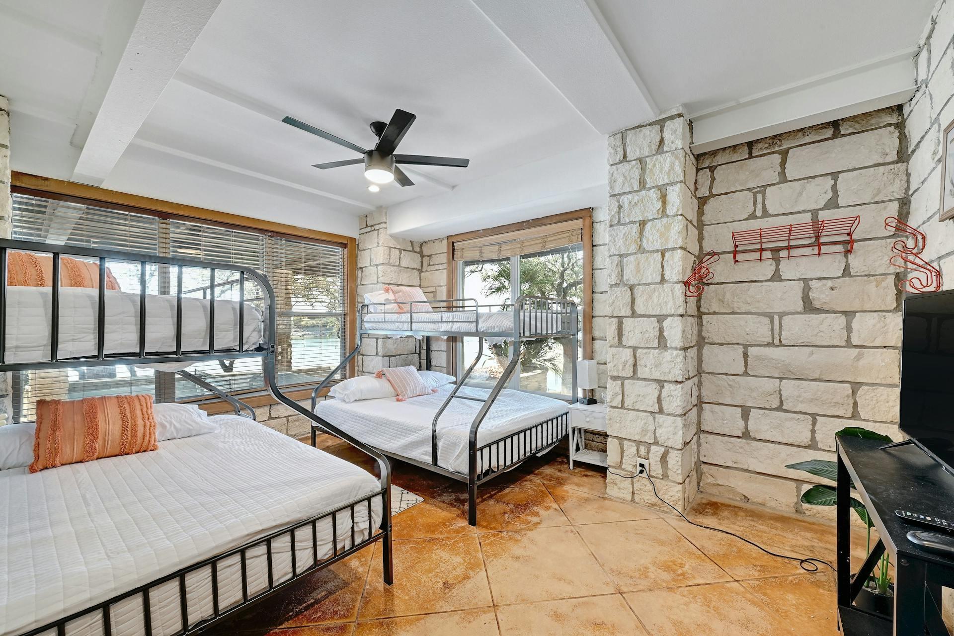 6021 Circle J Rd, Marble Falls, TX 78654