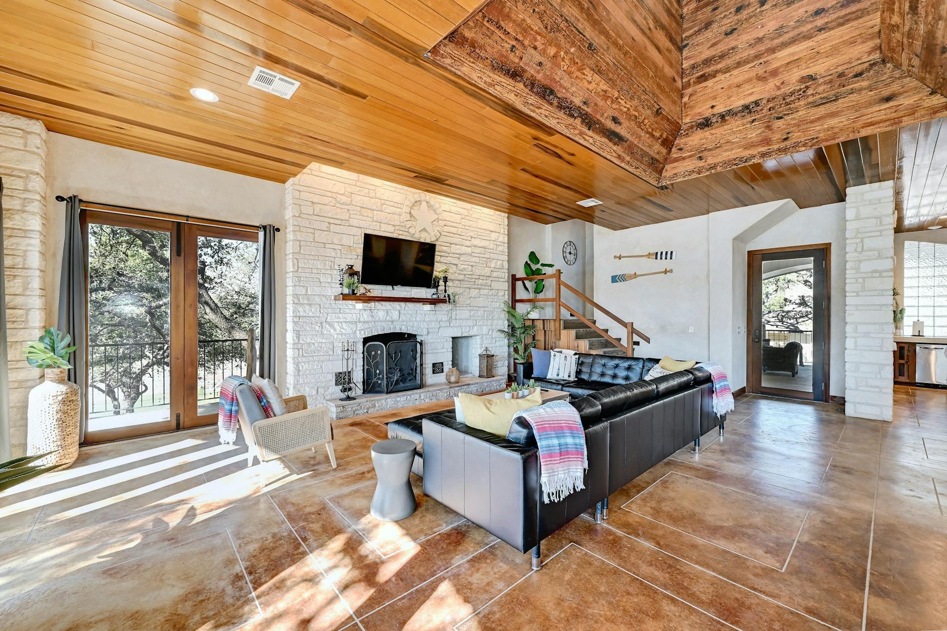 6021 Circle J Rd, Marble Falls, TX 78654