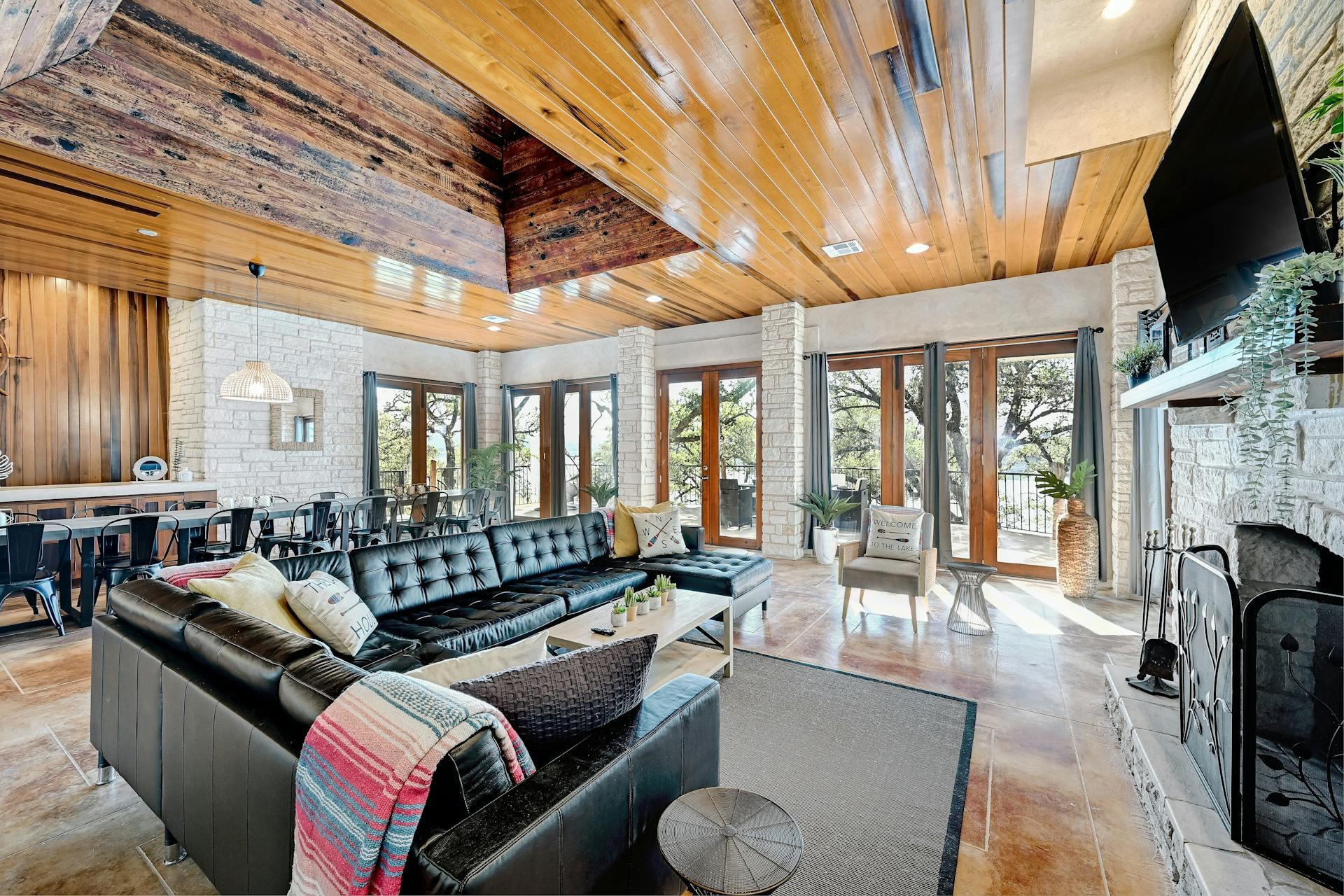 6021 Circle J Rd, Marble Falls, TX 78654