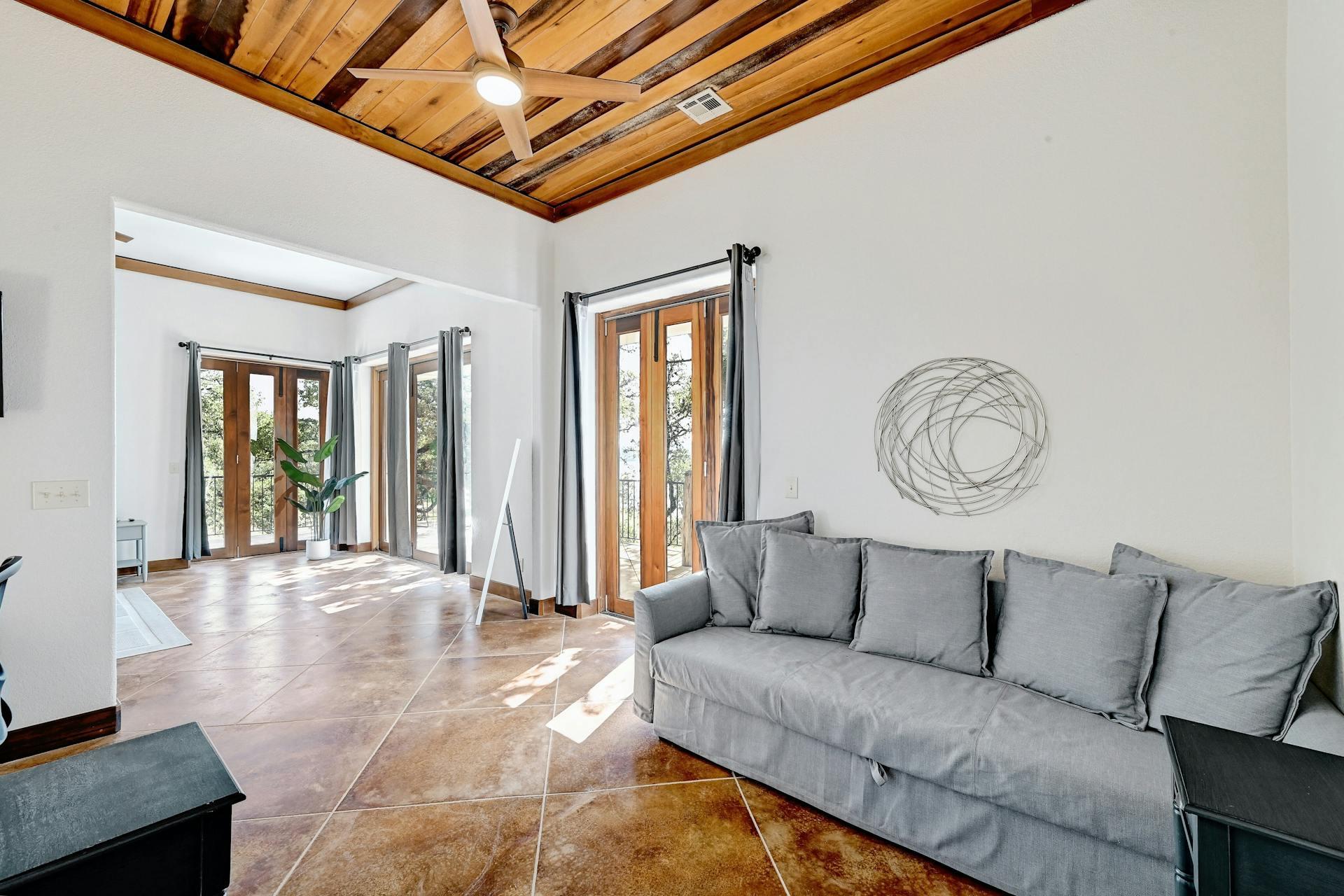 6021 Circle J Rd, Marble Falls, TX 78654