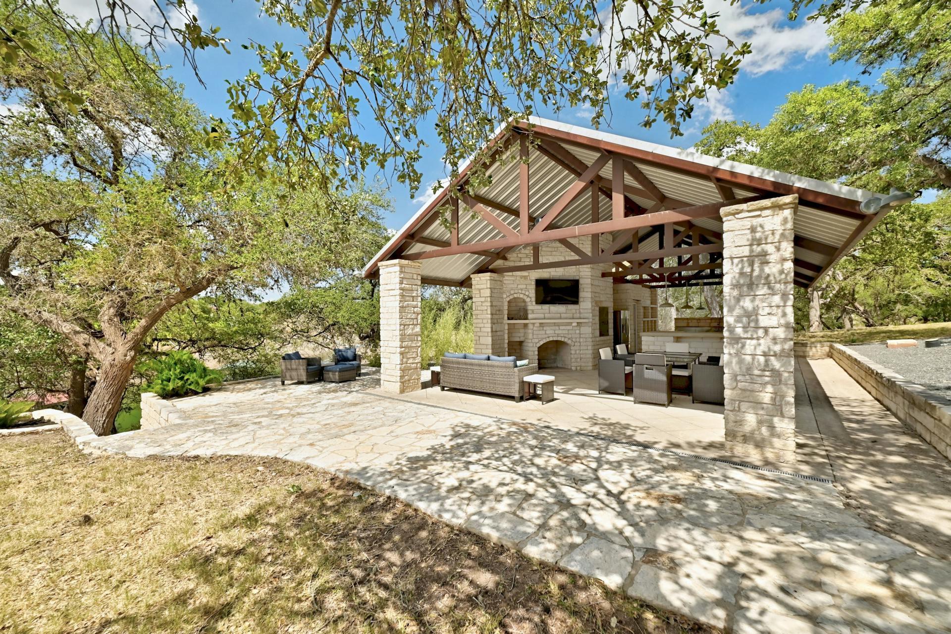 6021 Circle J Rd, Marble Falls, TX 78654