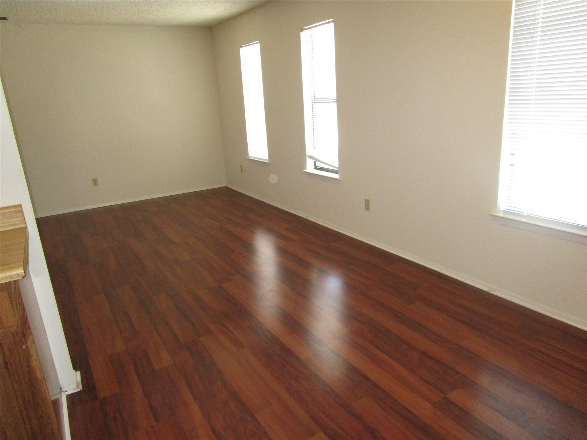 1203 W W. 49th St W # F, Austin, TX 78756