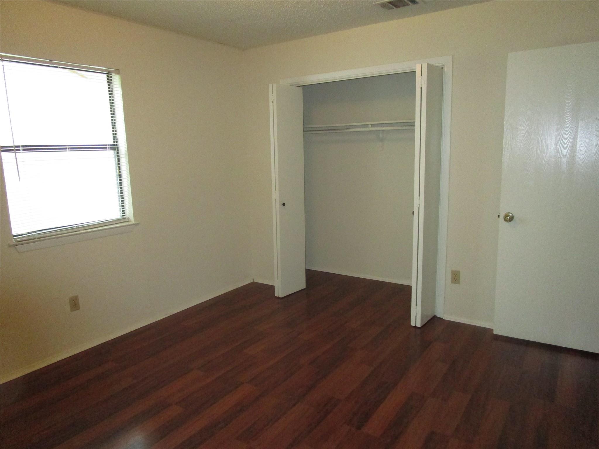 1203 W W. 49th St W # F, Austin, TX 78756