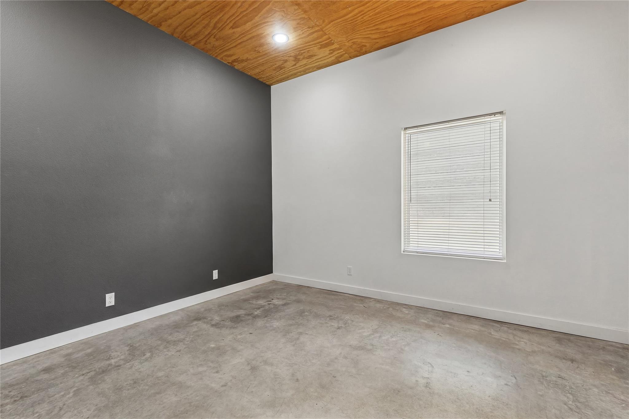 505 W 15th St, Austin, TX 78701