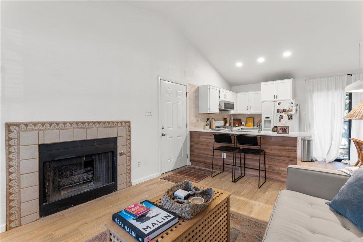 1411 Gracy Farms Ln # 85, Austin, TX 78758