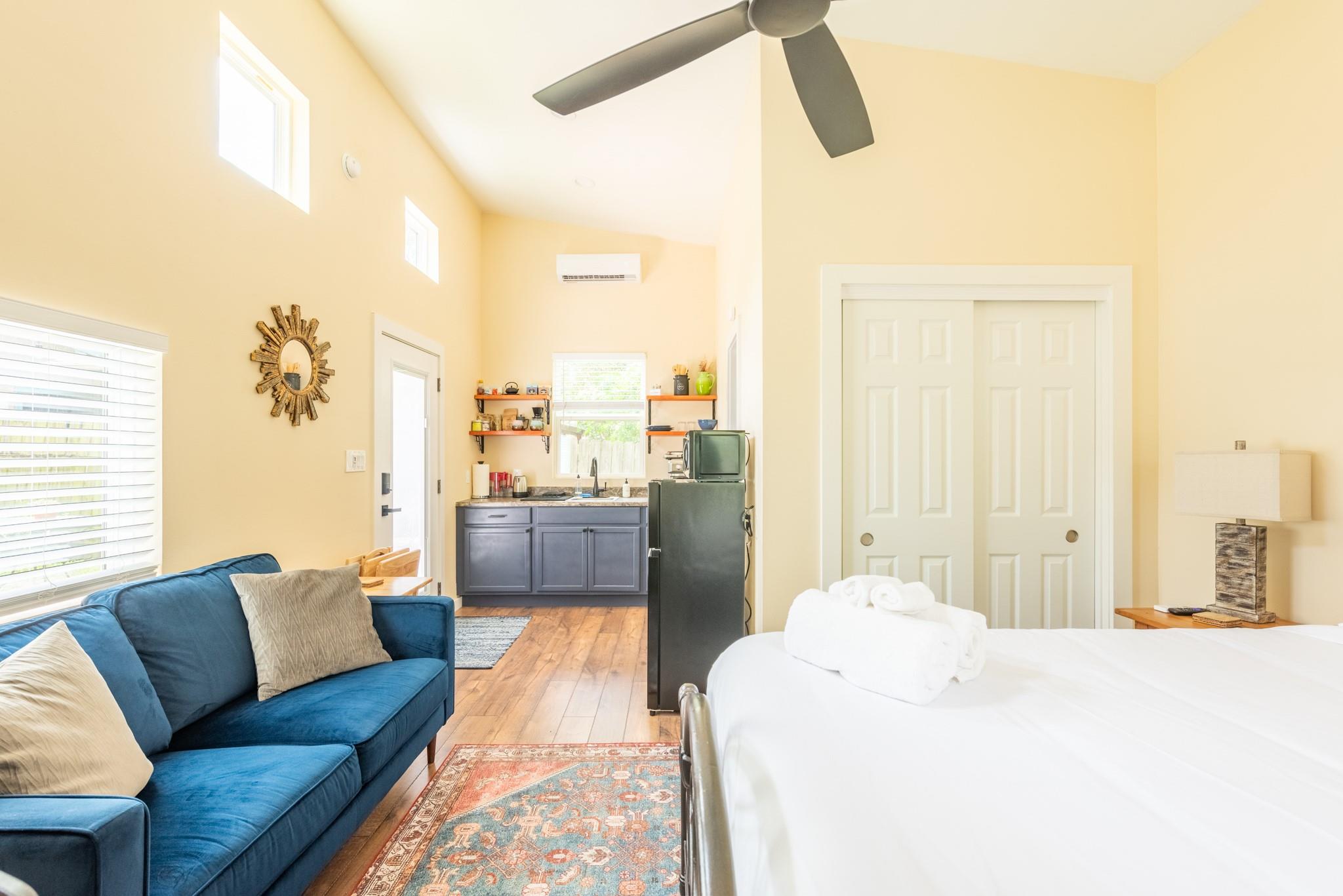 2640 Piping Rock Trl, Austin, TX 78748